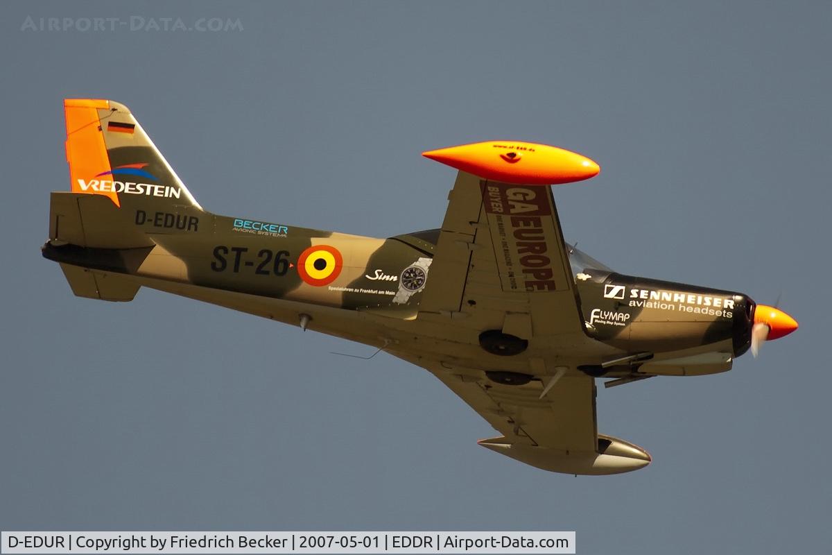 D-EDUR, 1980 SIAI-Marchetti SF-260 C/N 110, low pass