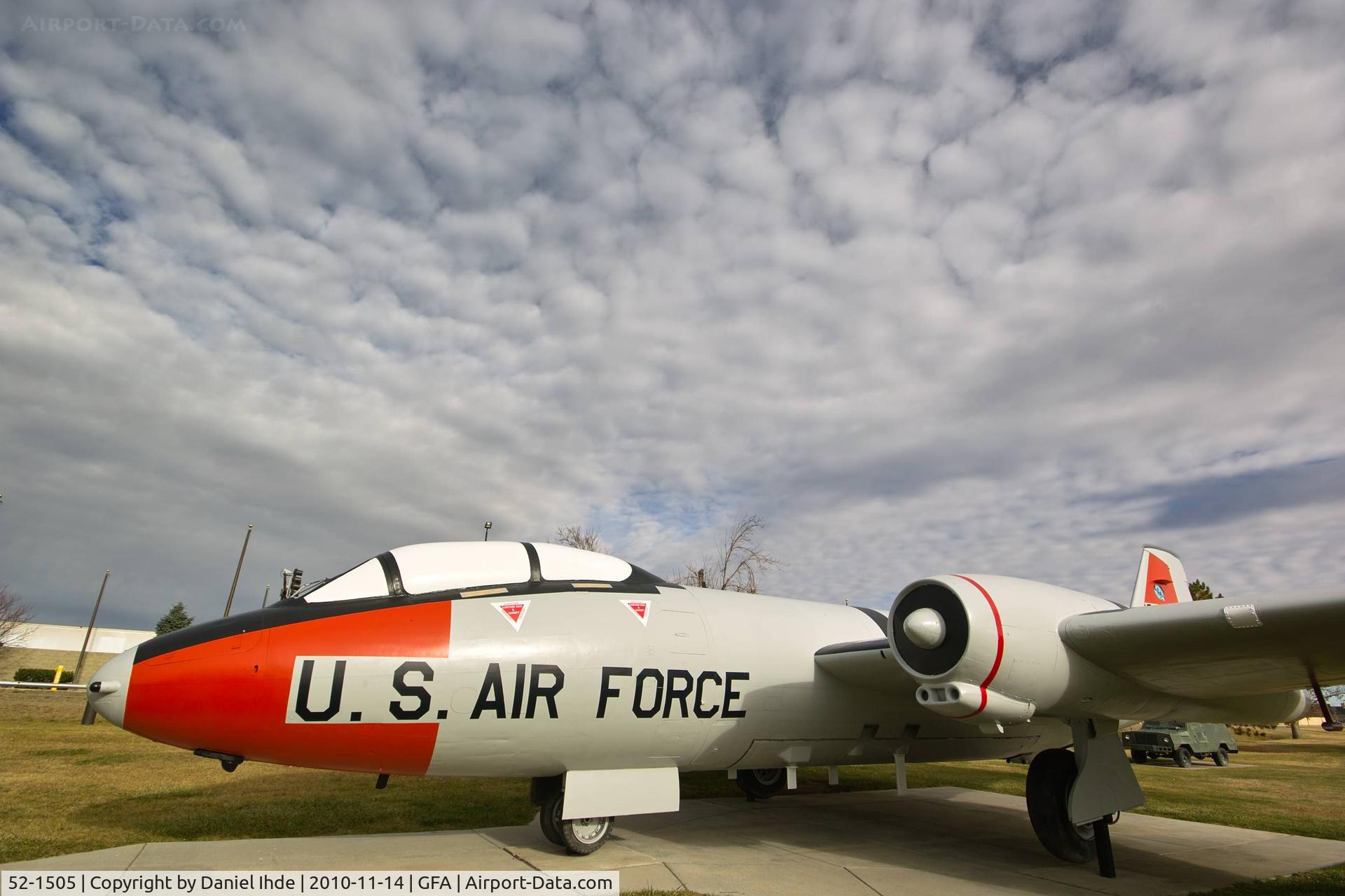 52-1505, 1952 Martin EB-57B Canberra C/N 088, EB-57E Canberra