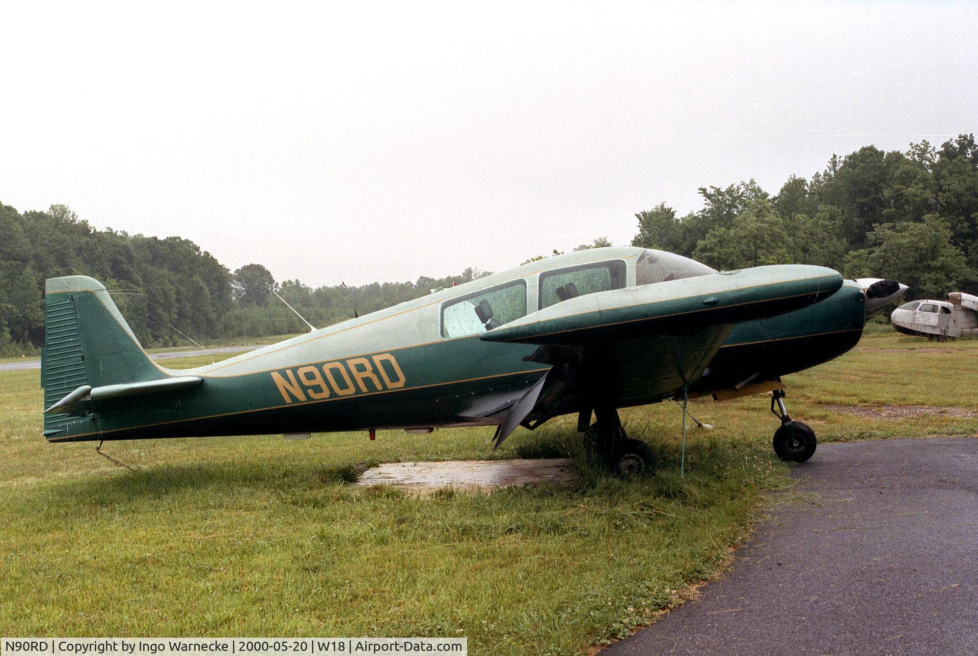 N90RD, 1968 Navion Rangemaster H C/N NAV-4-2519, Navion Rangemaster H at Suburban Airport, Laurel MD