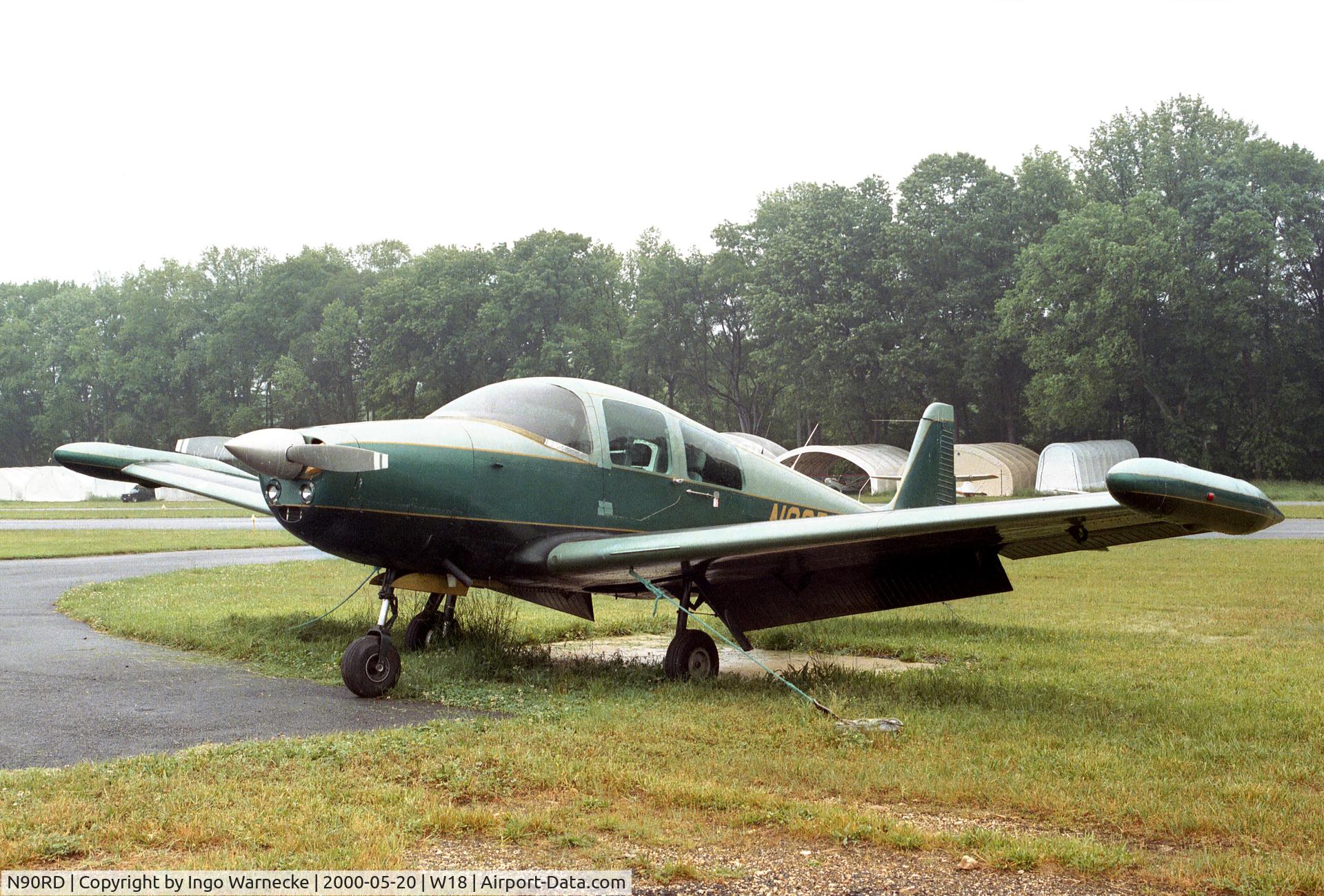 N90RD, 1968 Navion Rangemaster H C/N NAV-4-2519, Navion Rangemaster H at Suburban Airport, Laurel MD
