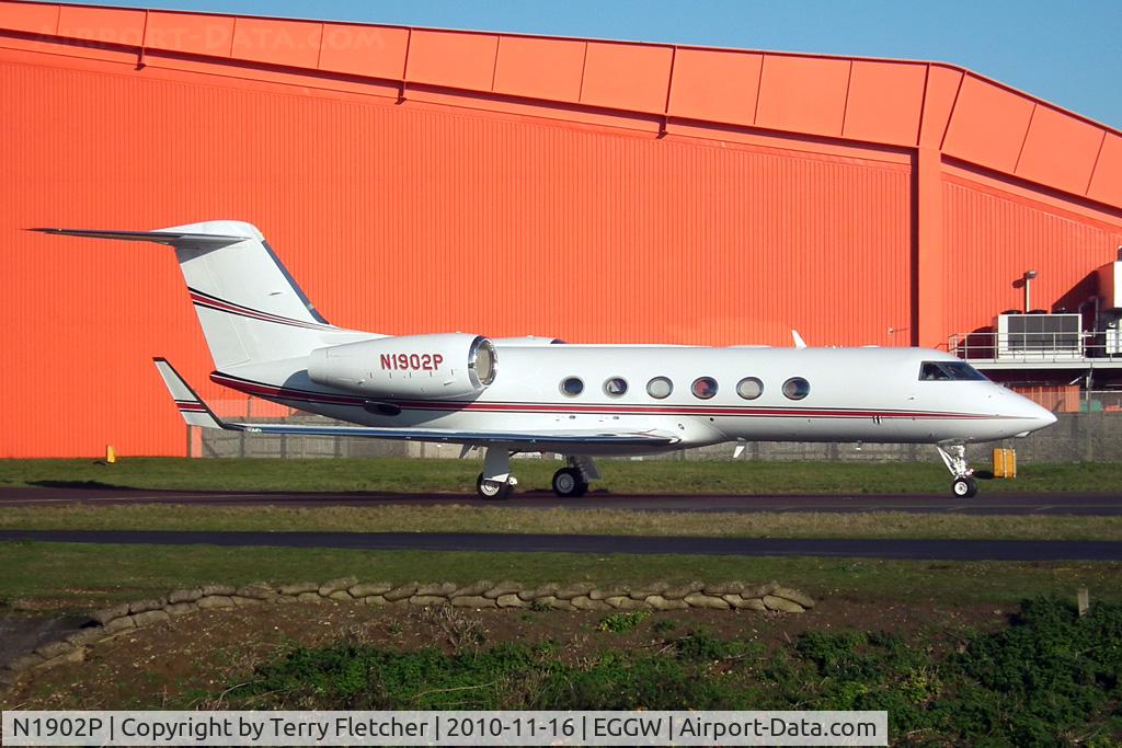 N1902P, 2010 Gulfstream Aerospace GIV-X (G450) C/N 4192, Gulfstream Aerospace GIV-X (G450), c/n: 4192 at Luton