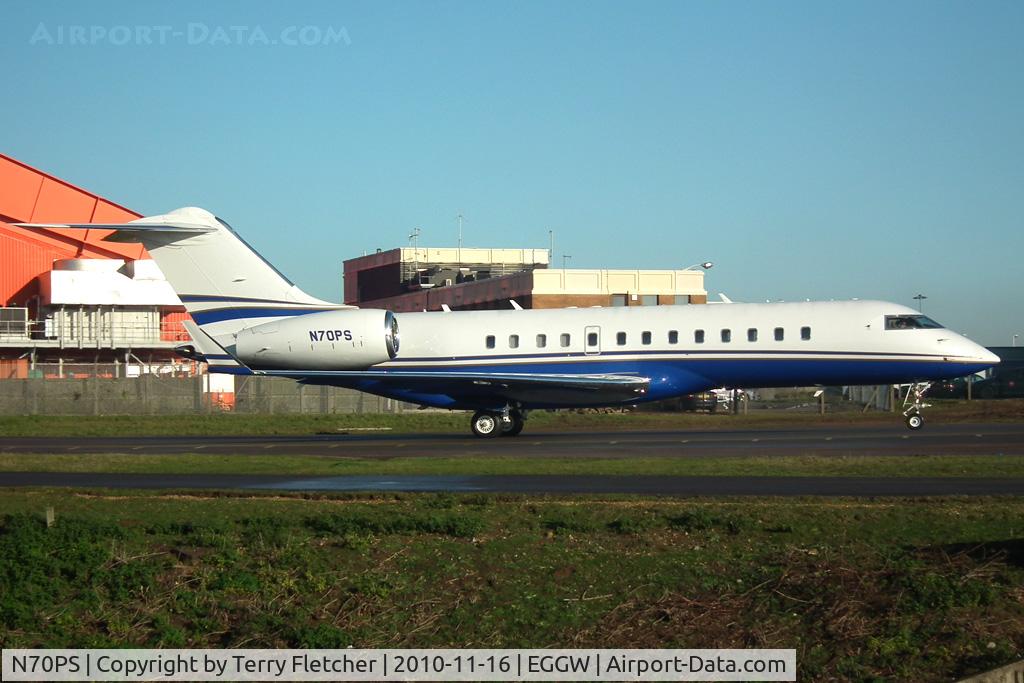 N70PS, 1999 Bombardier BD-700-1A10 Global Express C/N 9012, 1999 Bombardier BD-700-1A10, c/n: 9012 at Luton