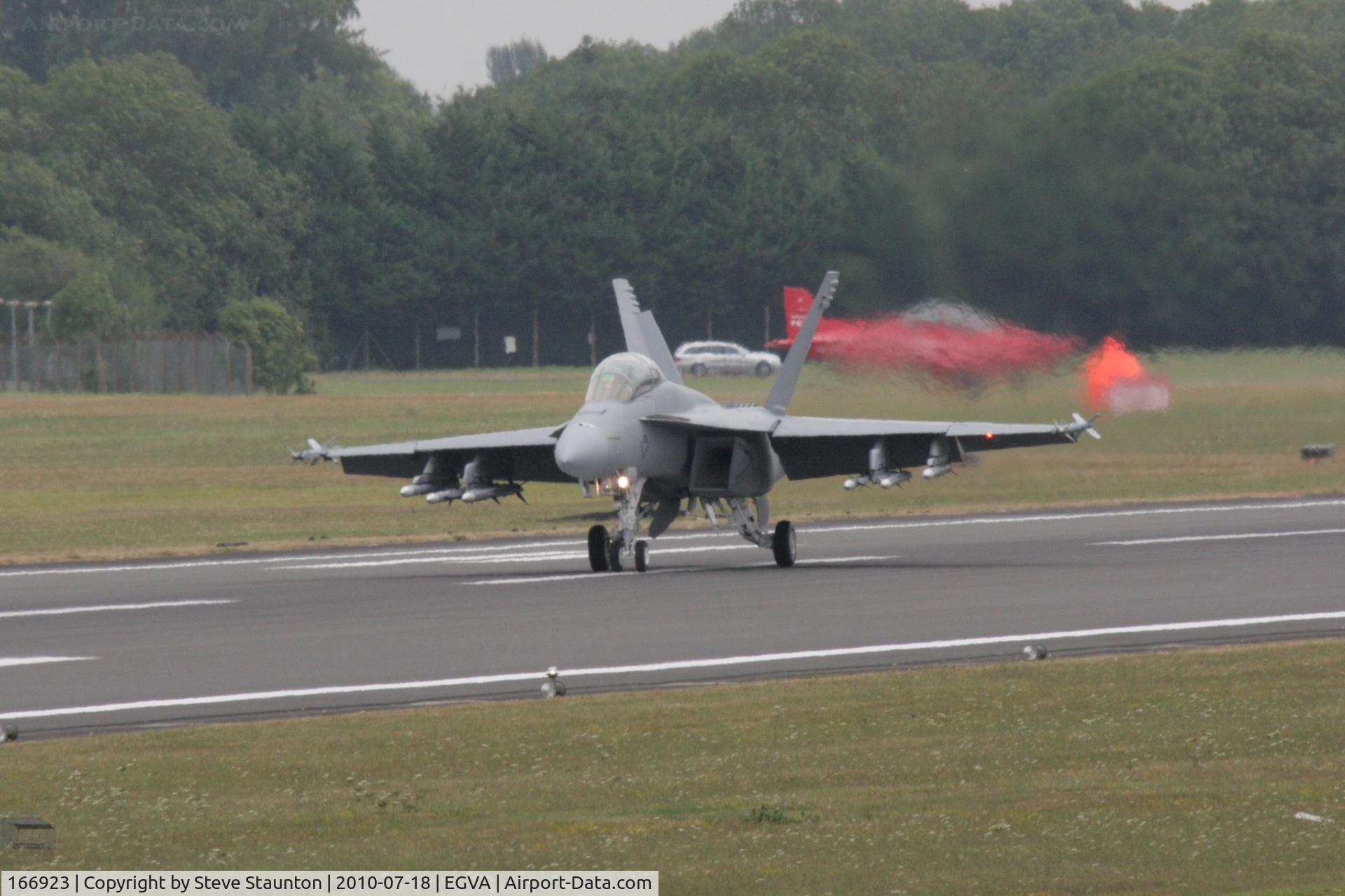 166923, Boeing F/A-18F Super Hornet C/N F231, Taken at the Royal International Air Tattoo 2010