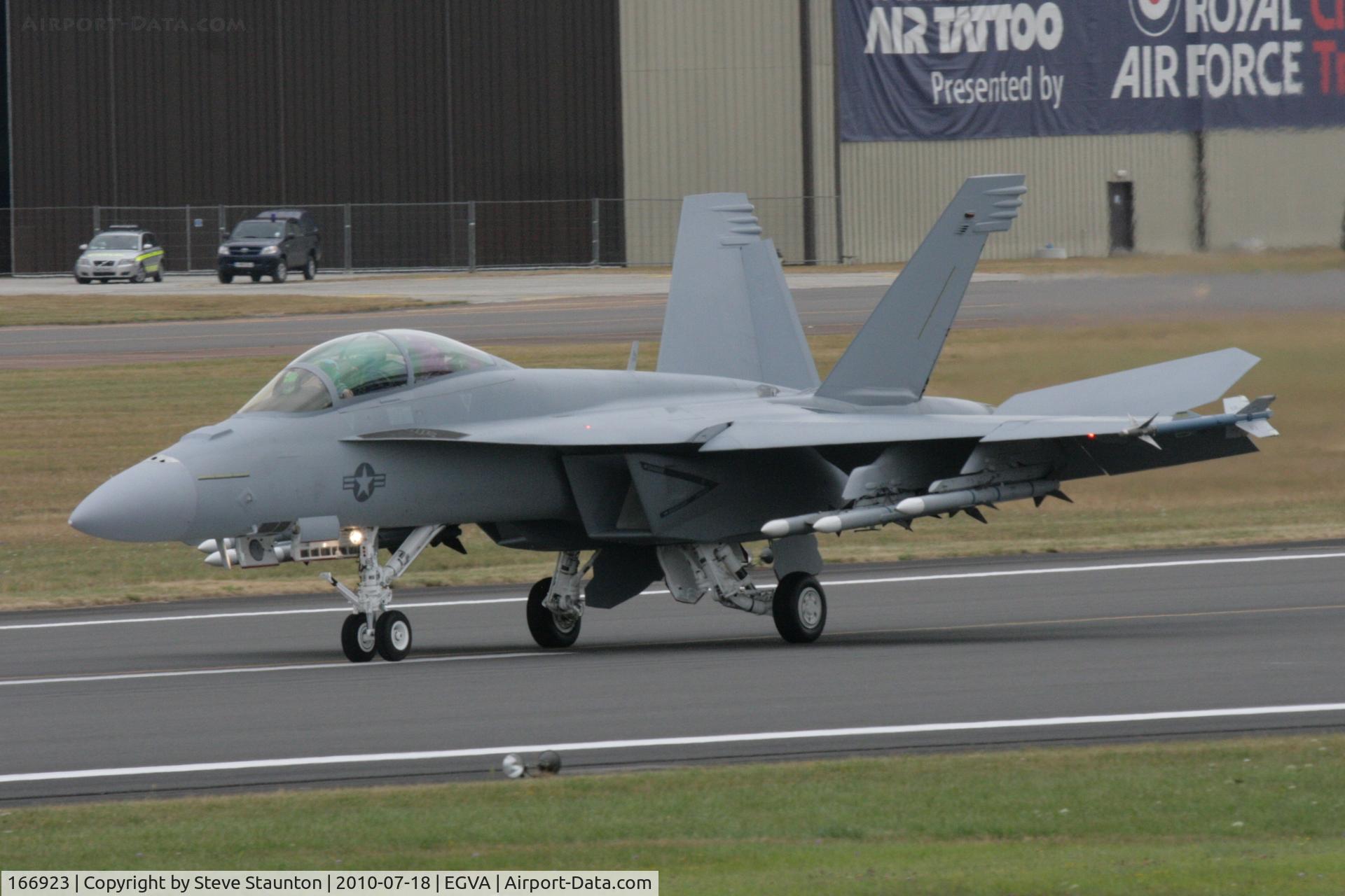 166923, Boeing F/A-18F Super Hornet C/N F231, Taken at the Royal International Air Tattoo 2010