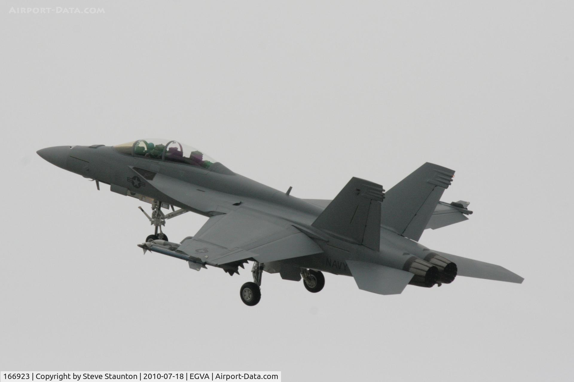 166923, Boeing F/A-18F Super Hornet C/N F231, Taken at the Royal International Air Tattoo 2010