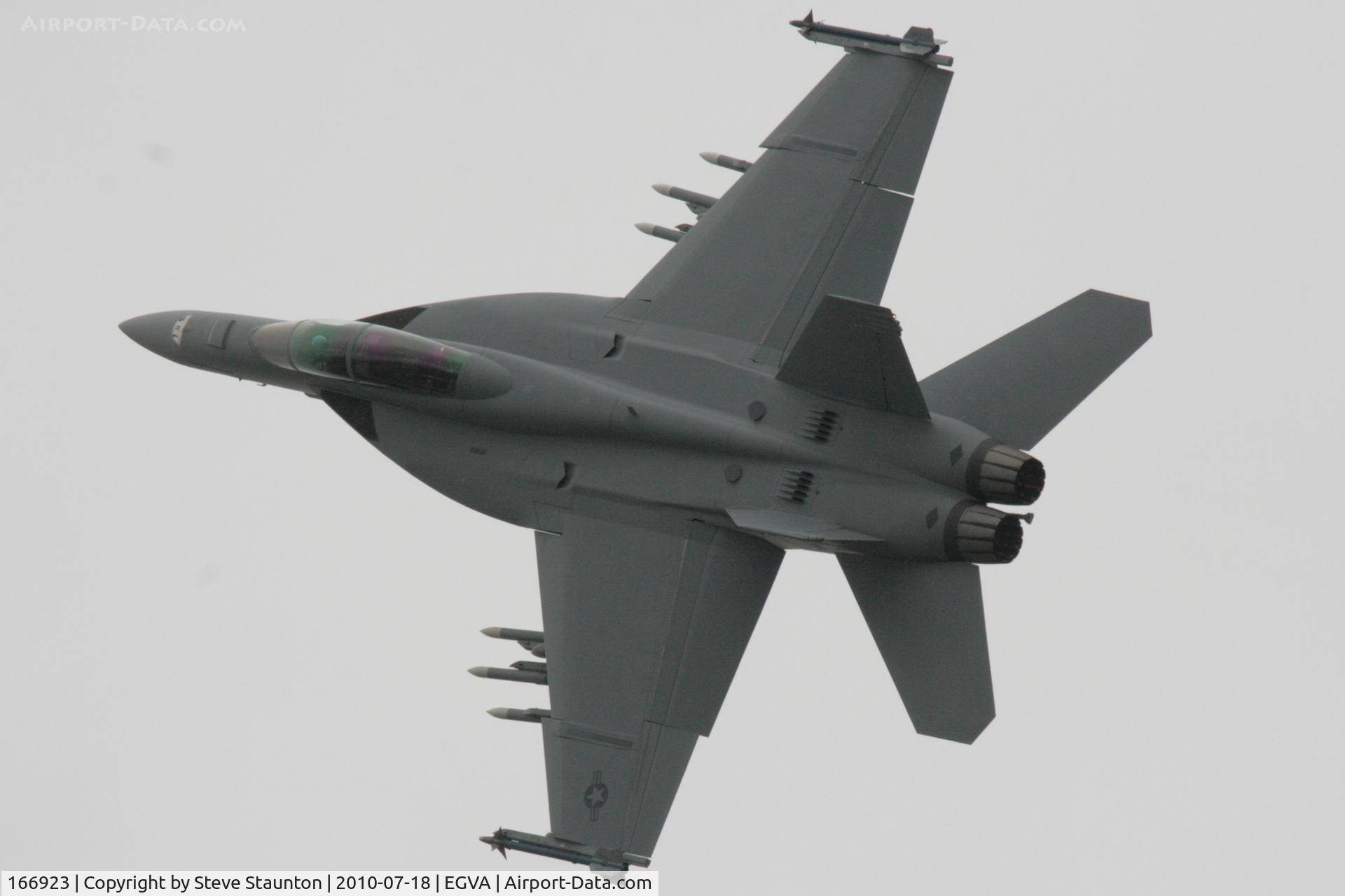166923, Boeing F/A-18F Super Hornet C/N F231, Taken at the Royal International Air Tattoo 2010