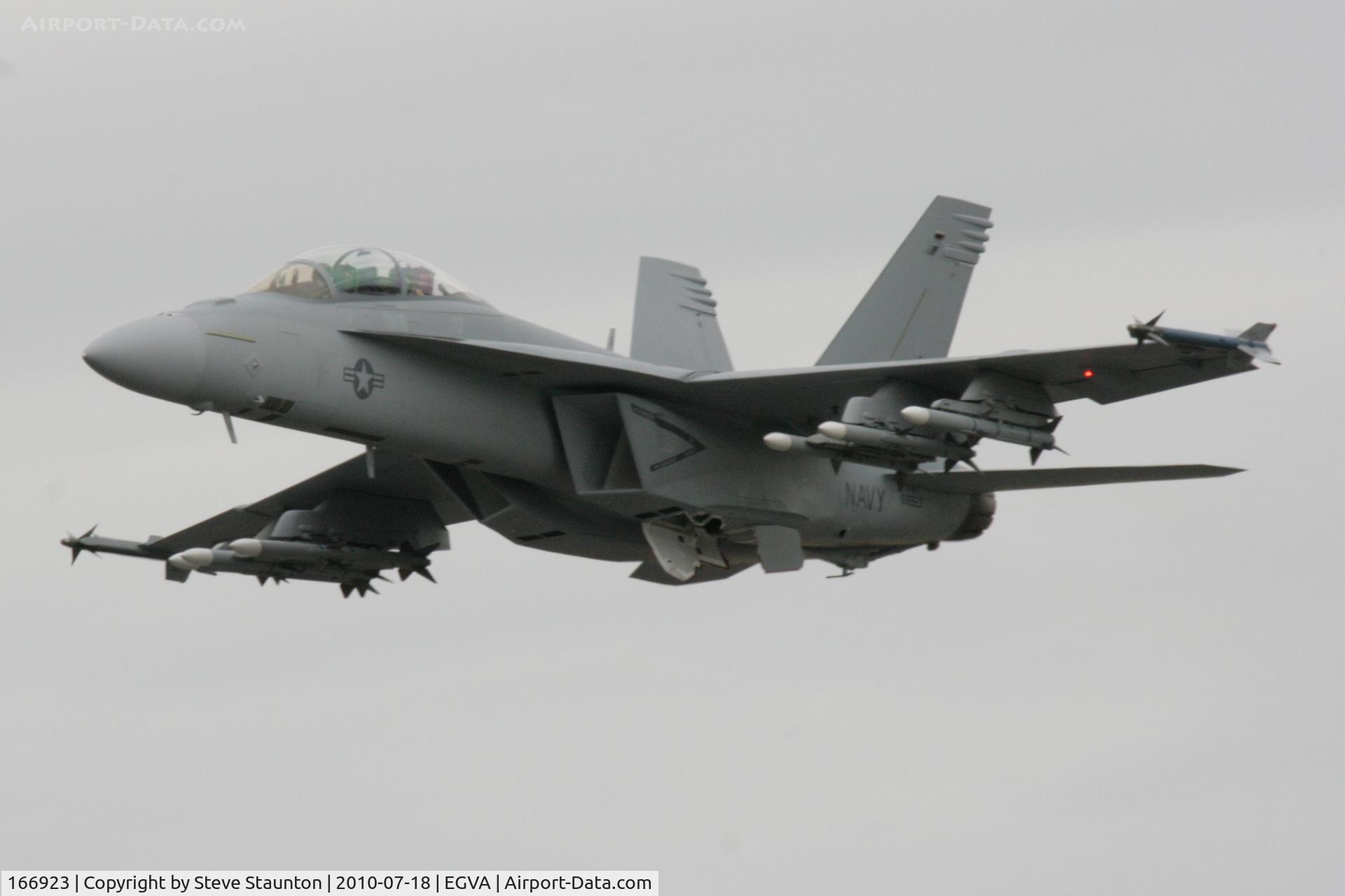 166923, Boeing F/A-18F Super Hornet C/N F231, Taken at the Royal International Air Tattoo 2010