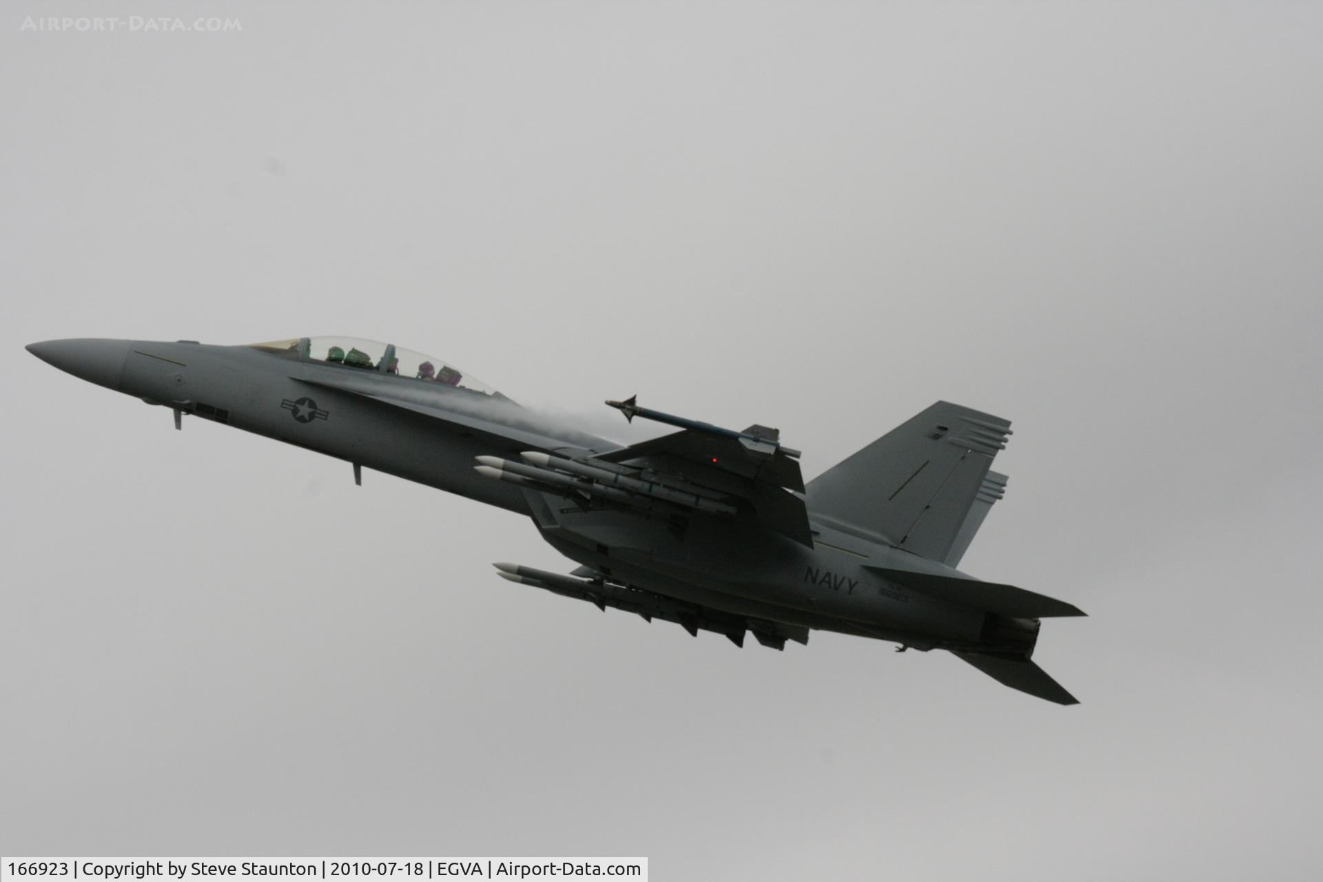 166923, Boeing F/A-18F Super Hornet C/N F231, Taken at the Royal International Air Tattoo 2010