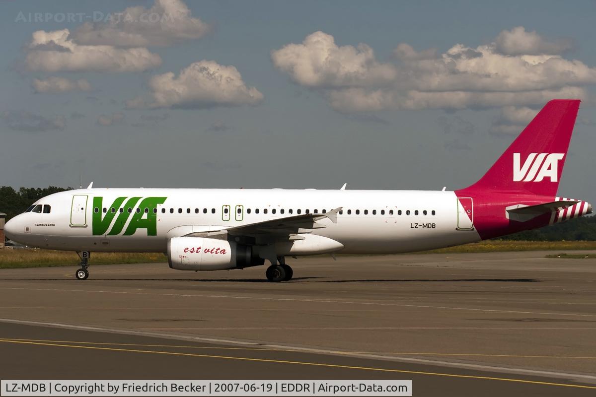 LZ-MDB, 2007 Airbus A320-214 C/N 3125, ready for departure