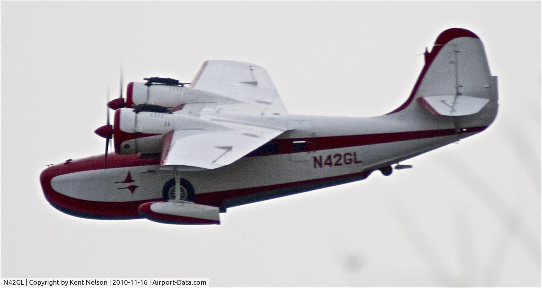 N42GL, 1944 Grumman G-21A Goose C/N B-52, N42GL flying over Forest Ave. in Fox Lake