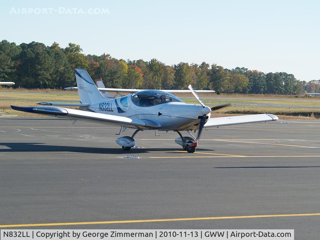 N832LL, 2007 CZAW SportCruiser C/N 07SC050, Fuel stop @ Goldsboro-Wayne