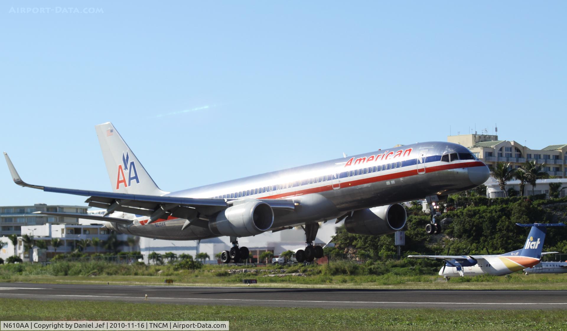 N610AA, 1989 Boeing 757-223 C/N 24486, American airlines landing at TNCM
