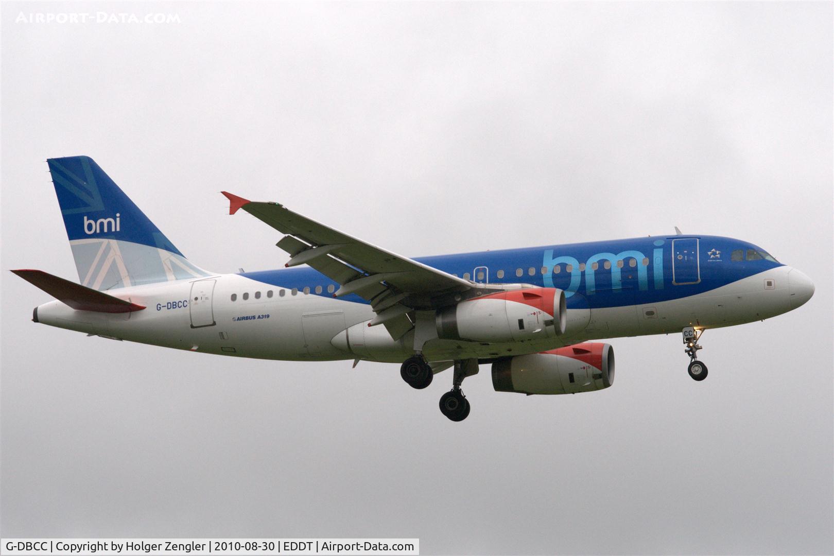 G-DBCC, 2004 Airbus A319-131 C/N 2194, Eye catcher at cloudy sky.....