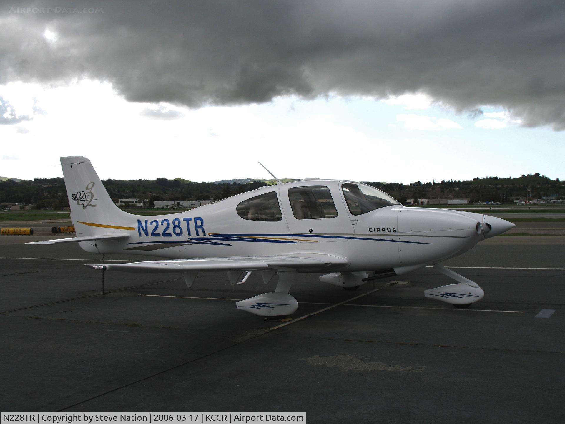 N228TR, 2005 Cirrus SR20 C/N 1511, Locally-based 2005 Cirrus Design SR20 @ Buchanan Field, Concord, CA just before a storm (to CDM Flyer Inc., Longmont, CO by Oct 2008)