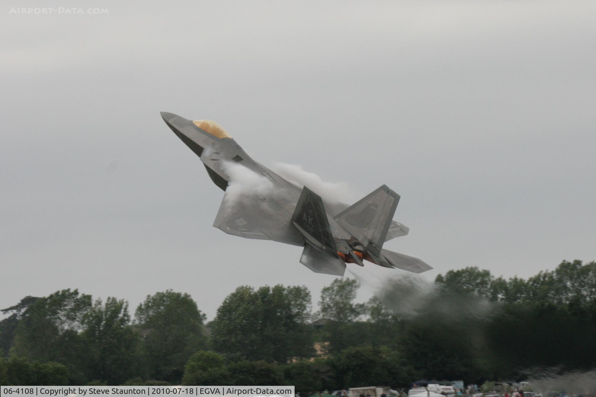 06-4108, Lockheed Martin F-22A Raptor C/N 4108, Taken at the Royal International Air Tattoo 2010