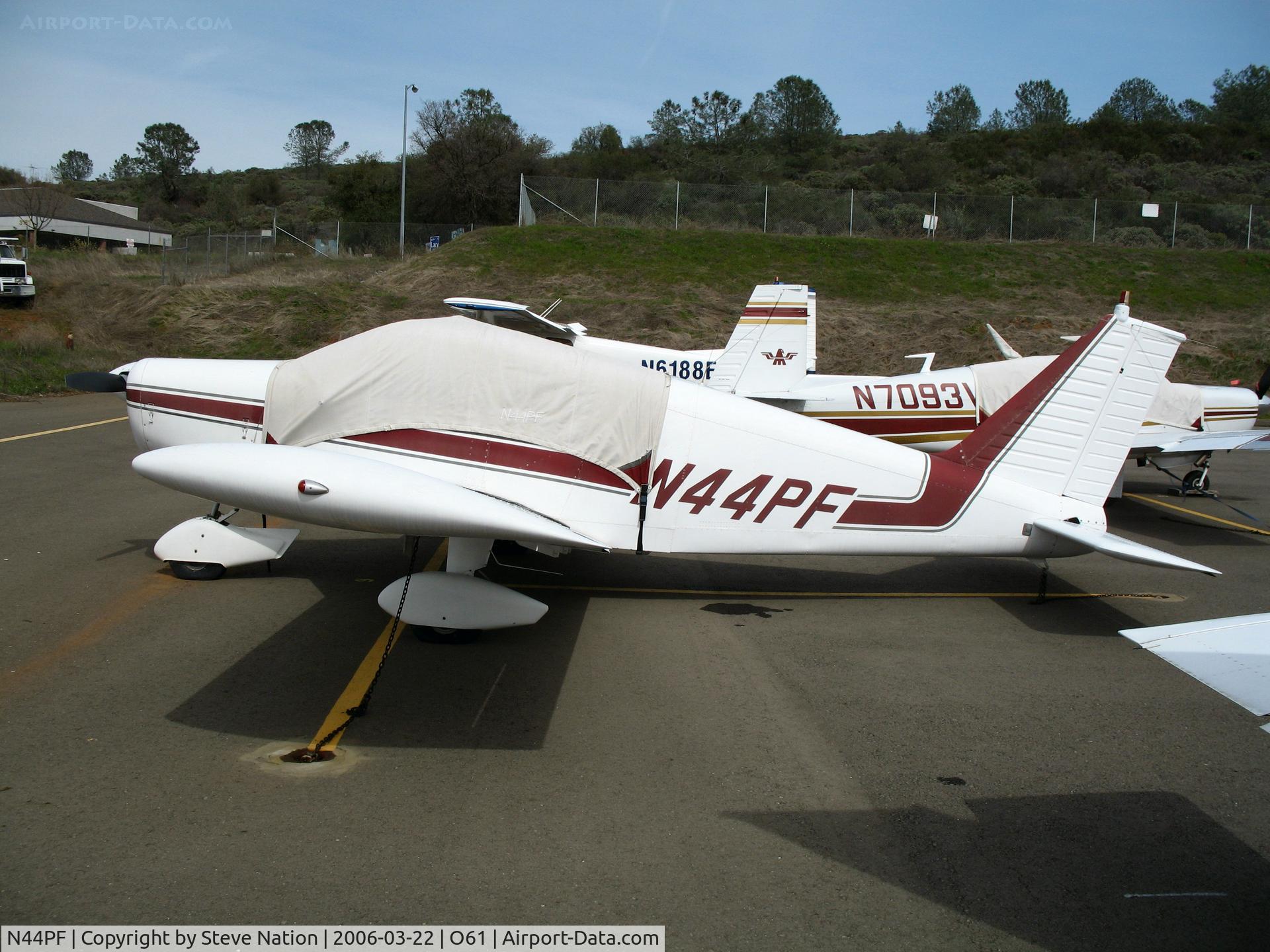 N44PF, 1970 Piper PA-28-140 C/N 28-26800, 1970 Piper PA-28-140 @ Cameron Airpark, CA