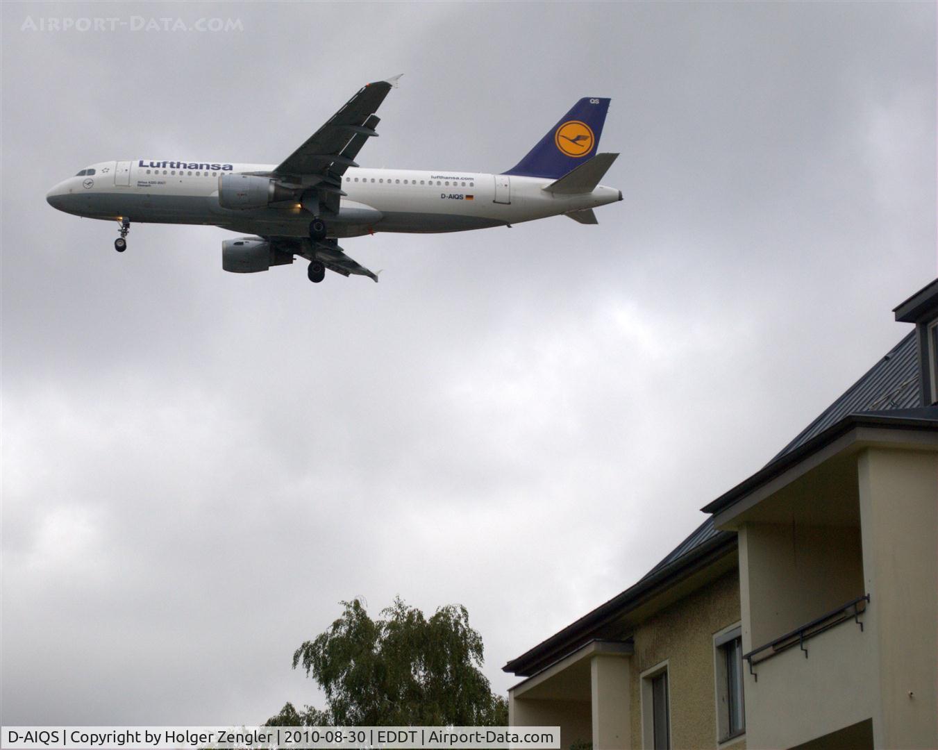 D-AIQS, 1993 Airbus A320-211 C/N 401, Imagine it is 2012 and no jet is jumping over your houses roof anymore........