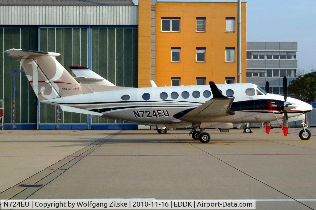 N724EU, 2010 Hawker Beechcraft 350i King Air (B300) C/N FL-724, visitor