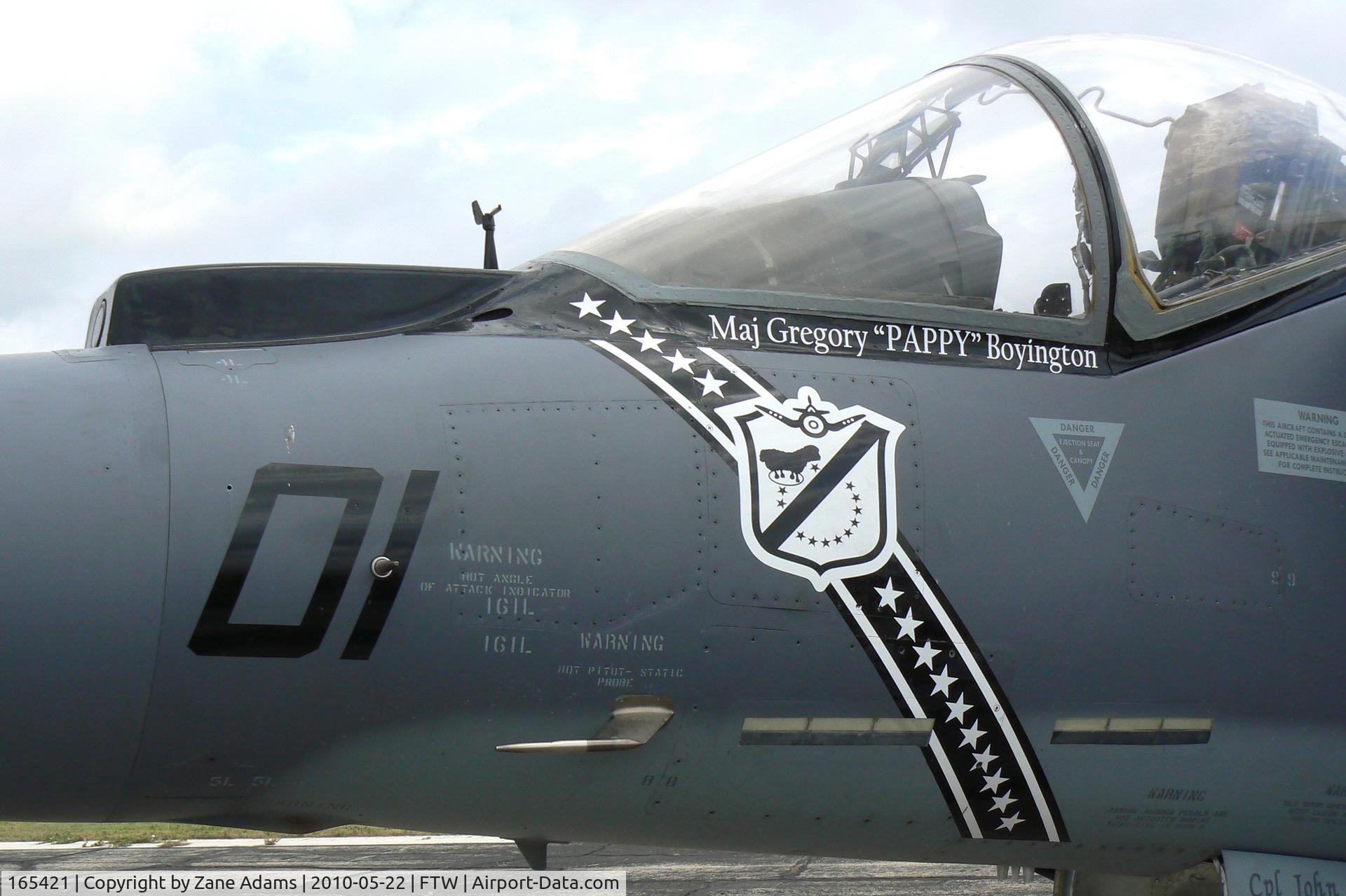 165421, Boeing AV-8B+(R)-27-MC Harrier II Plus C/N B293, At the 2010 Cowtown Warbird Roundup - Meacham Field - Fort Worth, TX