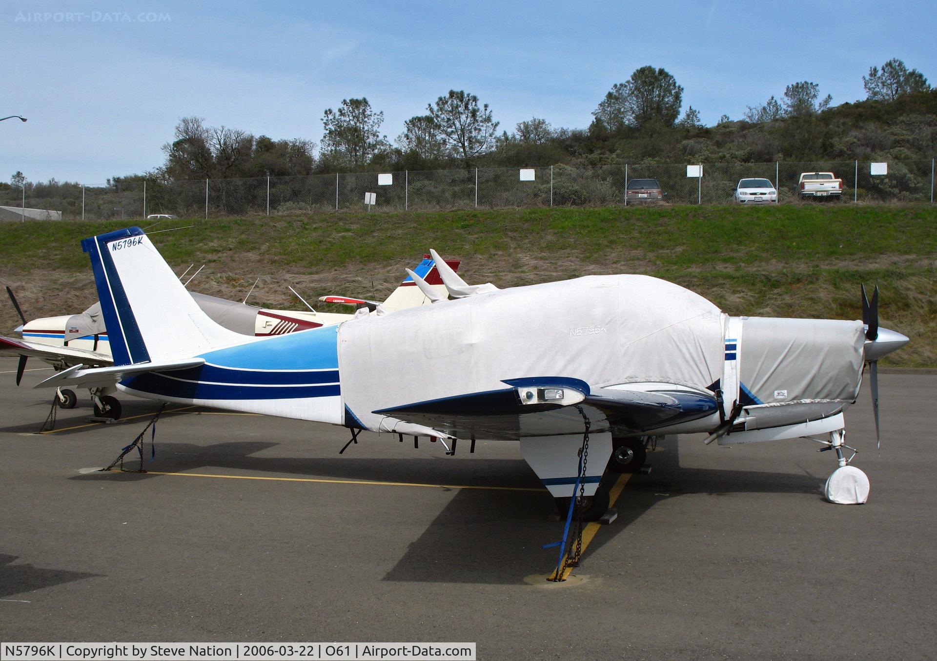 N5796K, 1964 Beech 35-B33 Debonair C/N CD-799, Locally-based 1964 Beech 35-B33 with just about everything covered @ Cameron Airpark, CA