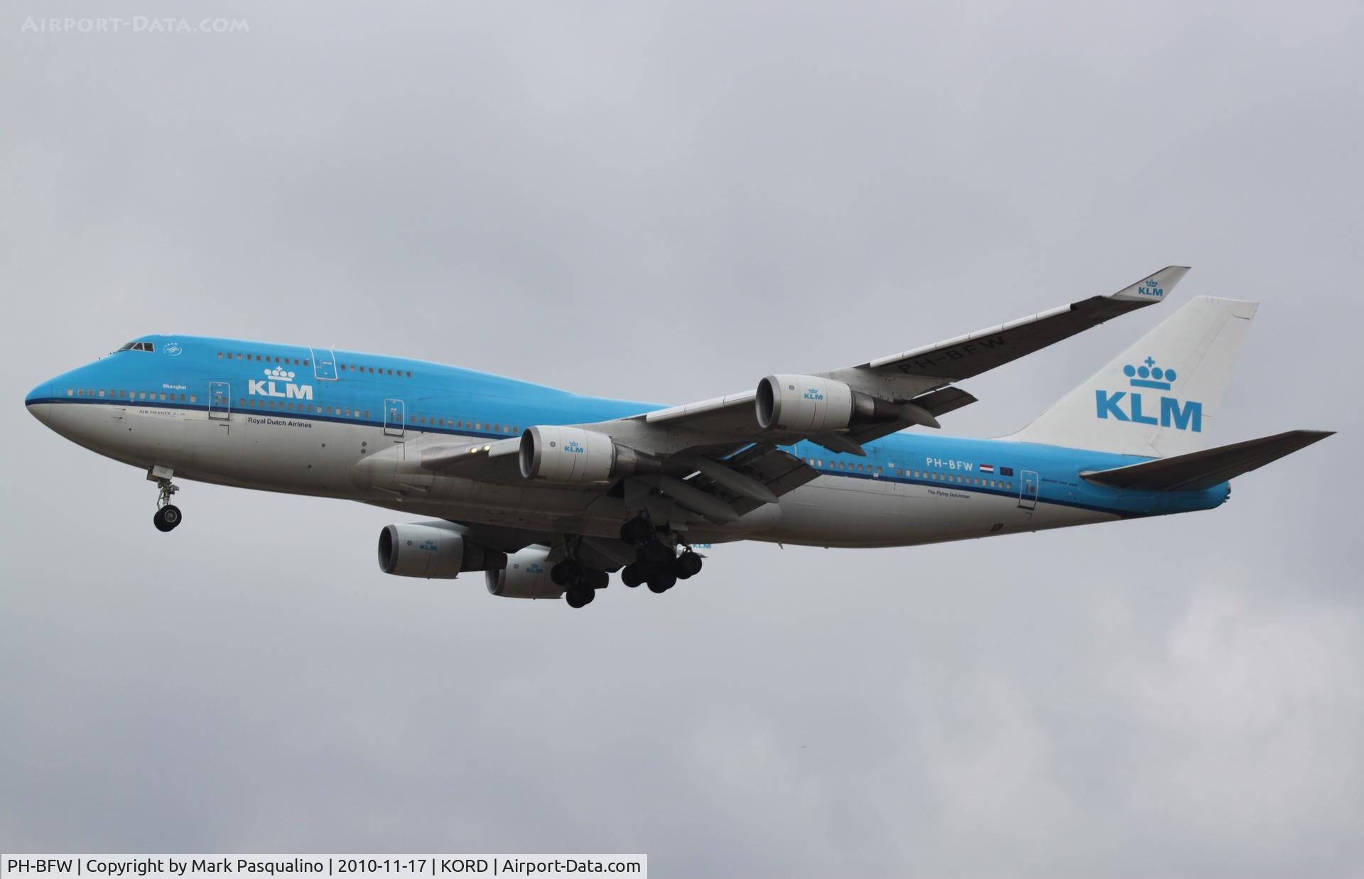 PH-BFW, 2000 Boeing 747-406BC C/N 30454, Boeing 747-400
