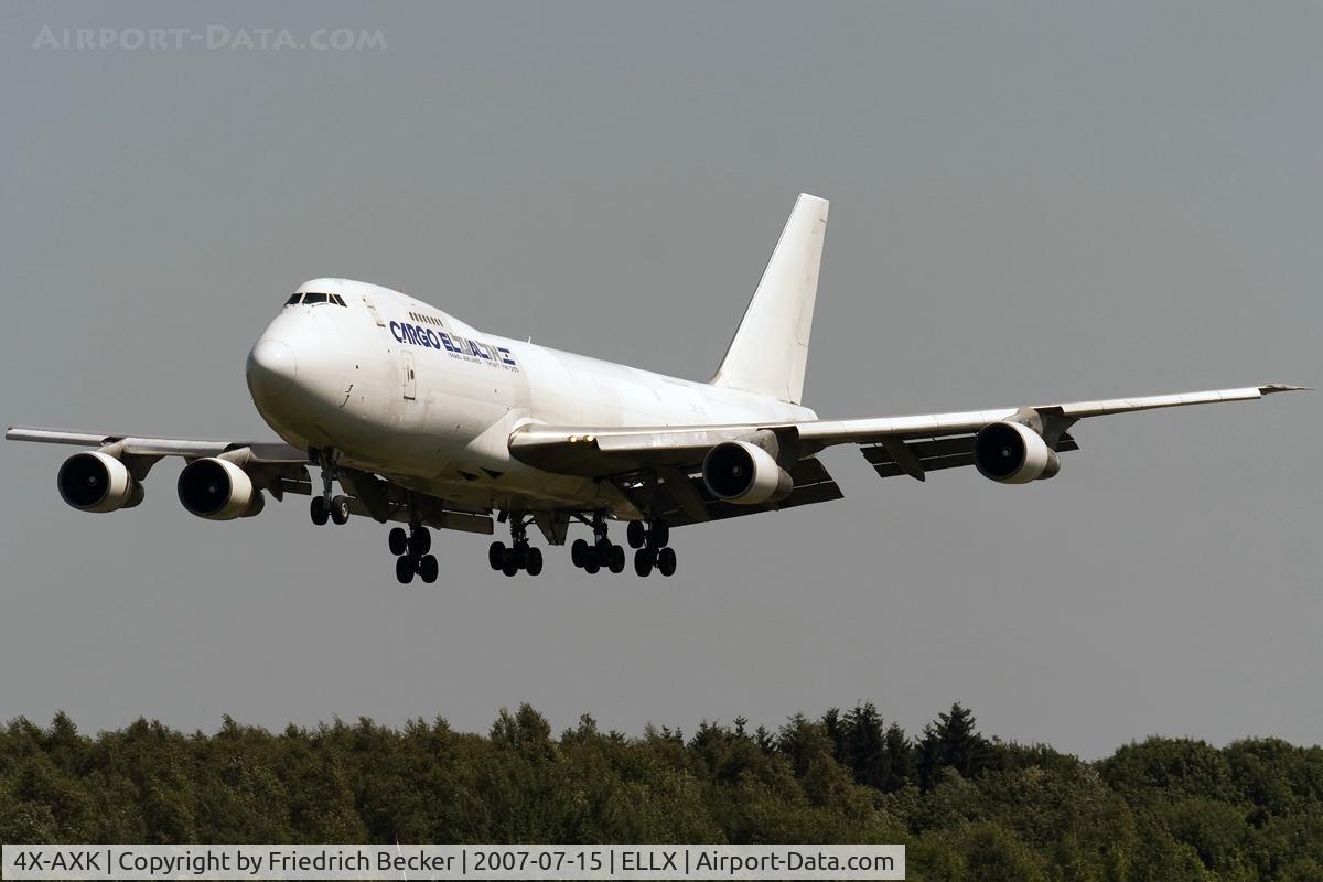 4X-AXK, 1980 Boeing 747-245F C/N 22151, on final RW24