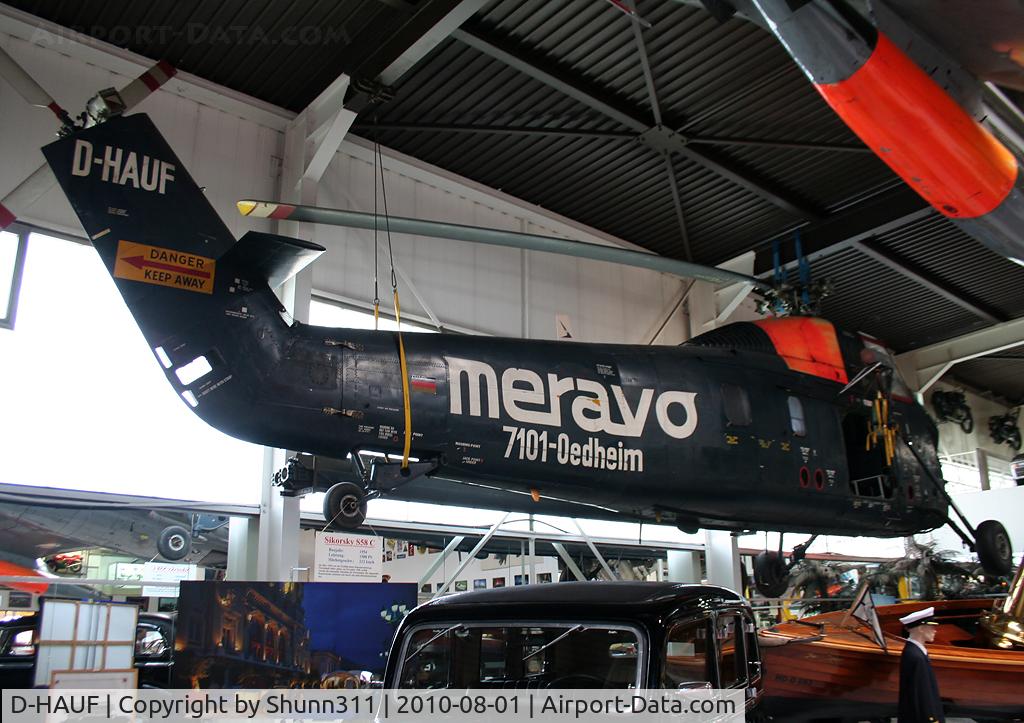 D-HAUF, Sikorsky S-58C C/N 58-356, S/n 58-356 - Preserved ex. Belgium Air Force B-11 Sikorsky S.58 @ Sinsheim Museum...