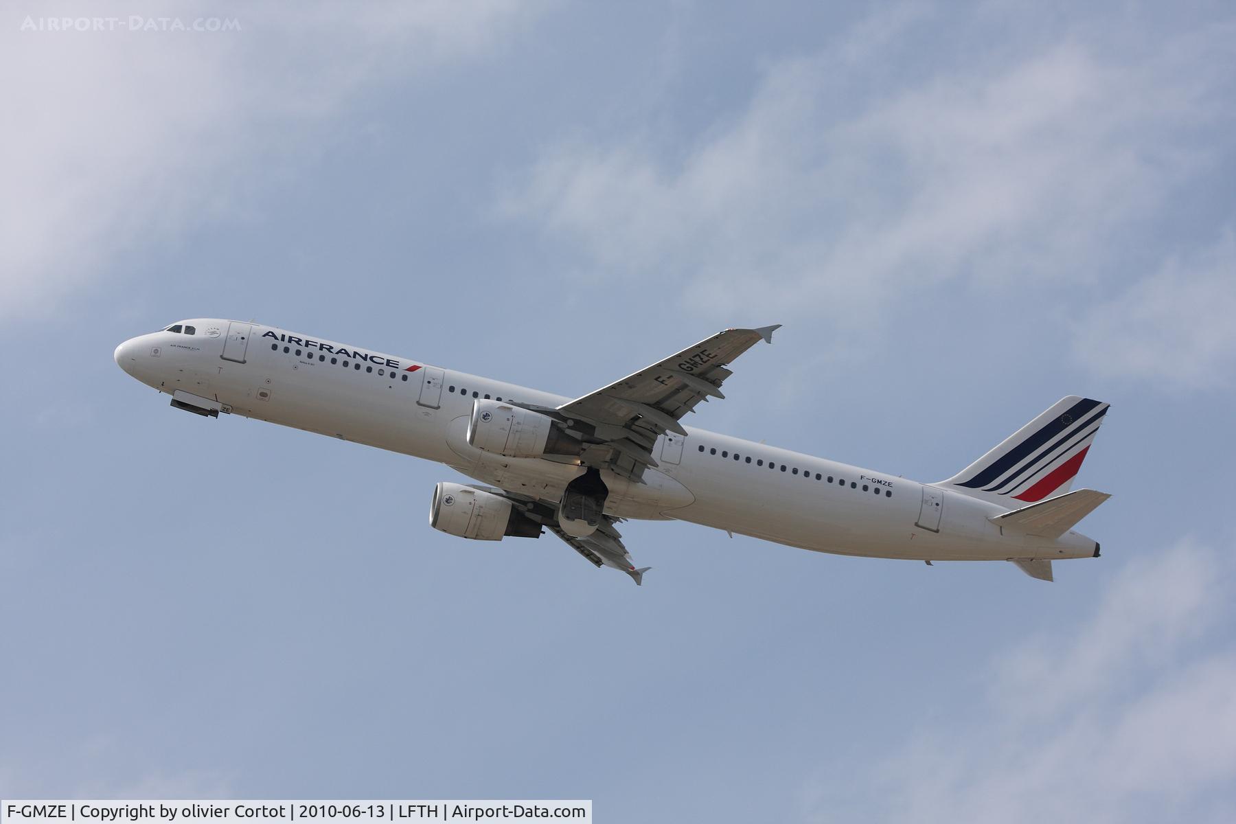 F-GMZE, 1995 Airbus A321-111 C/N 544, Hyeres airport