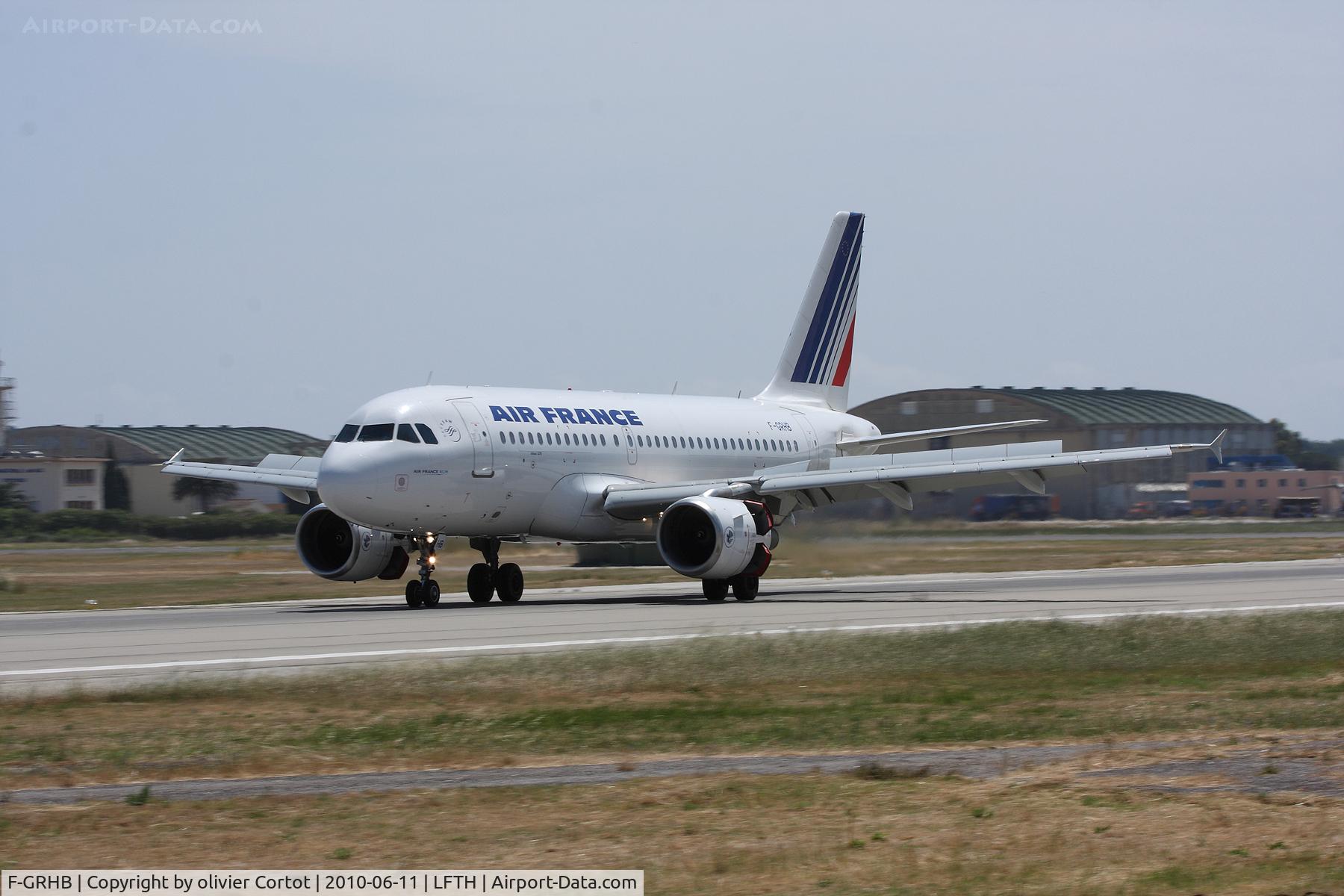 F-GRHB, 1999 Airbus A319-111 C/N 985, Hyeres airport