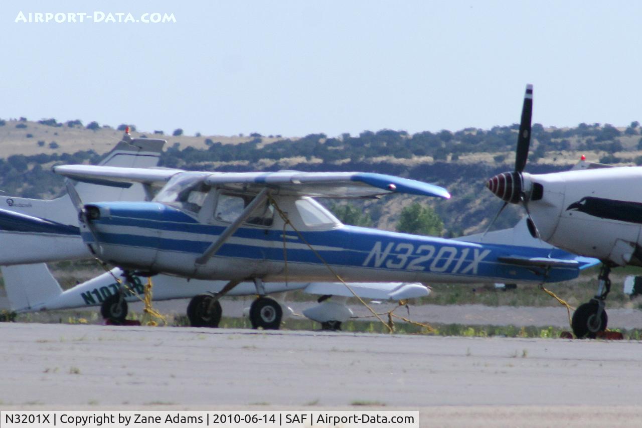 N3201X, 1966 Cessna 150G C/N 15064601, At Santa Fe Municipal Airport, Santa Fe, NM