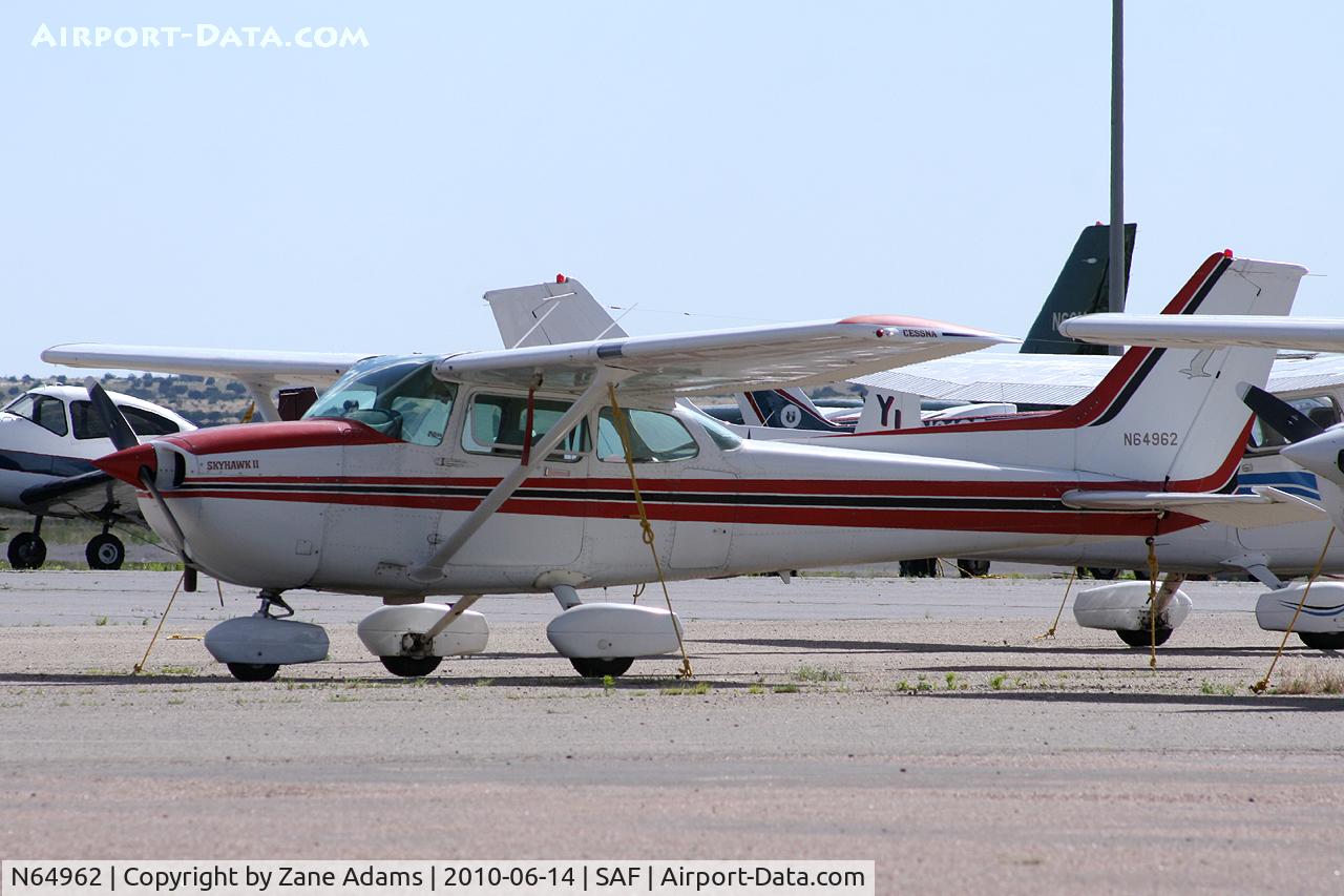 N64962, 1982 Cessna 172P C/N 17275659, At Santa Fe Municipal Airport, Santa Fe, NM