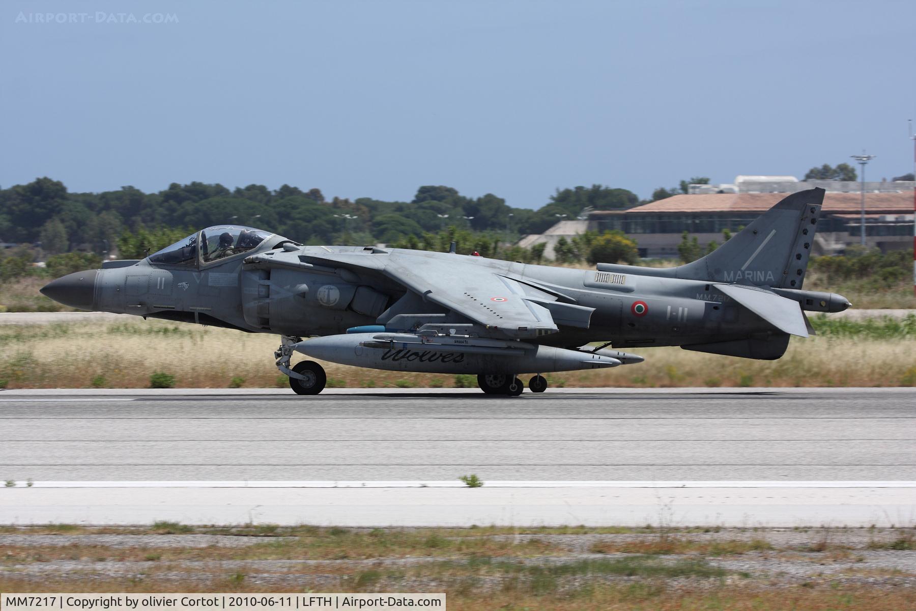 MM7217, McDonnell Douglas AV-8B+ Harrier II C/N 269/IT006, Hyeres Airshow 2010