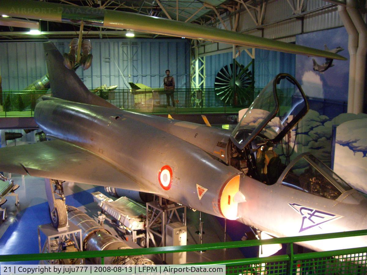 21, Dassault Mirage IIIC C/N 21, on display at SNECMA muséeum at Villaroche