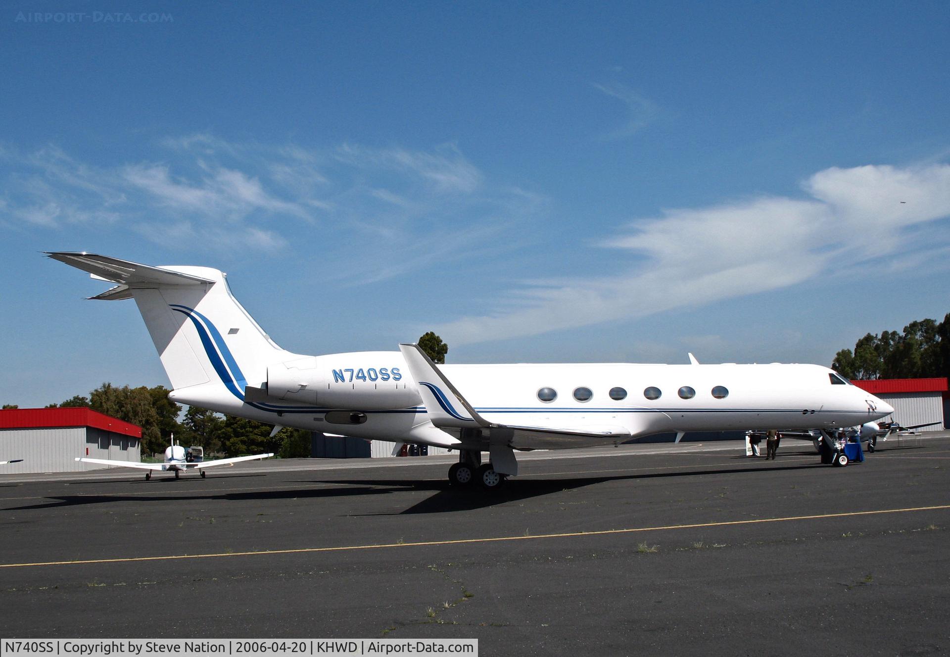 N740SS, 1997 Gulfstream Aerospace G-V C/N 532, 1997 Gulfstream G-V @ Hayward, CA
