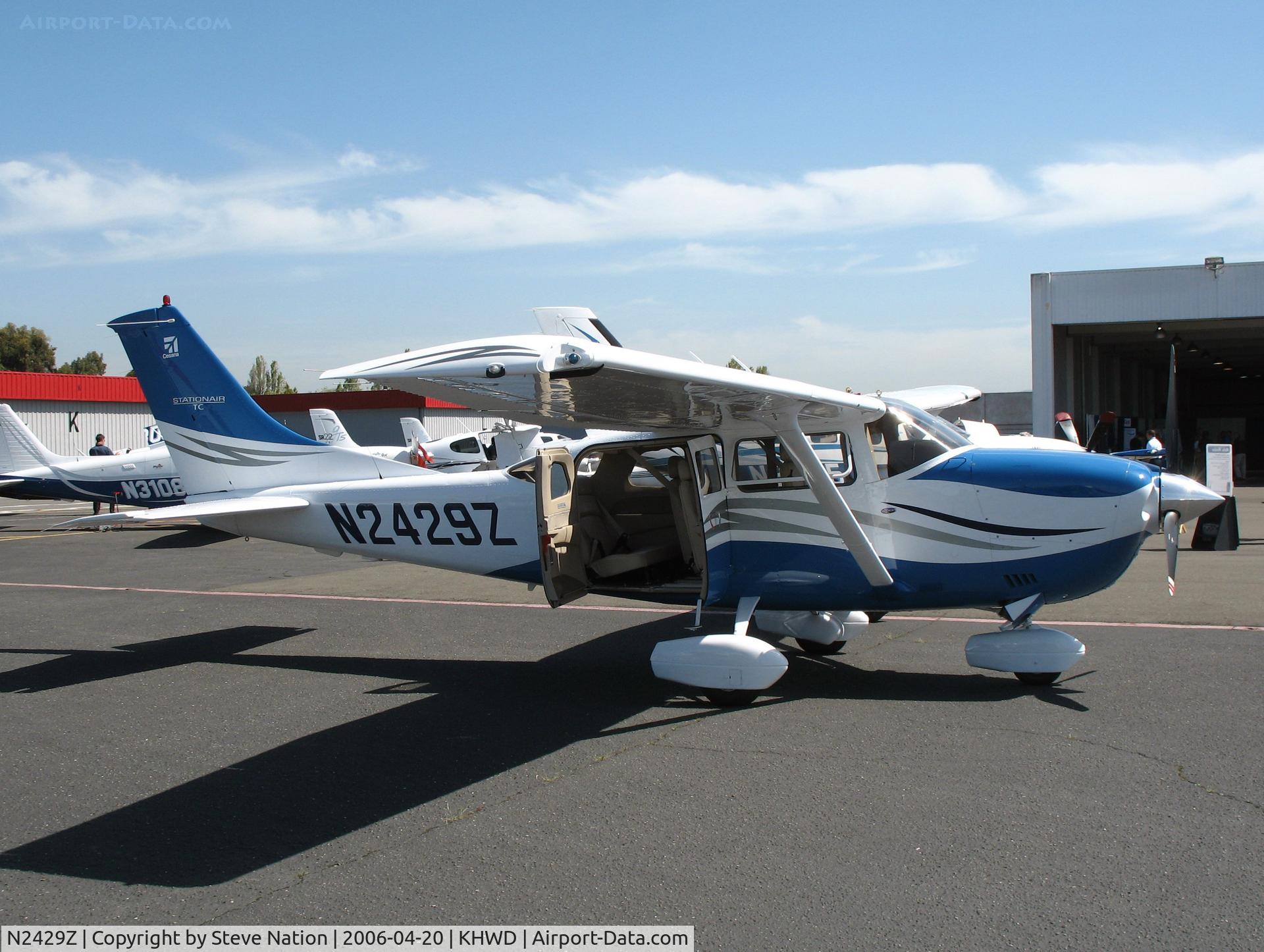 N2429Z, 2006 Cessna T206H Turbo Stationair C/N T20608606, Week old 2006 Cessna T206H demo acft @ Hayward, CA