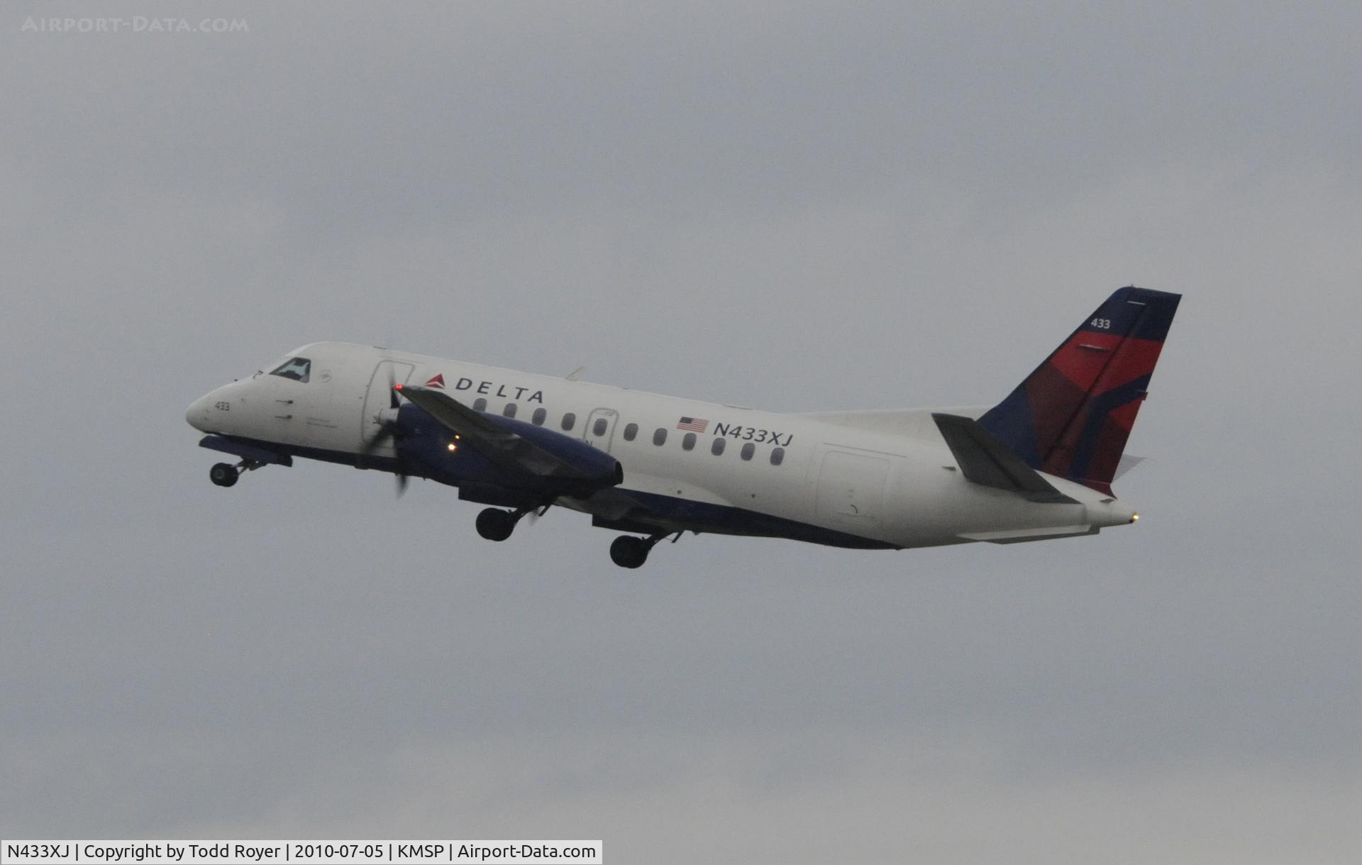 N433XJ, 1997 Saab 340B C/N 340B-433, Stormy day in MSP