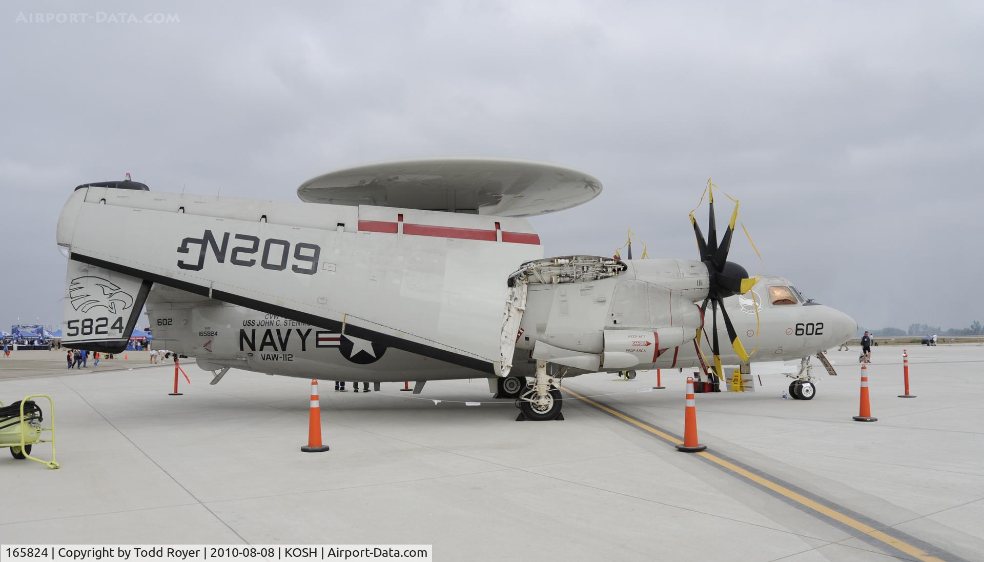 165824, Northrop Grumman E-2C Hawkeye C/N A195, Point Mugu Airshow 2010