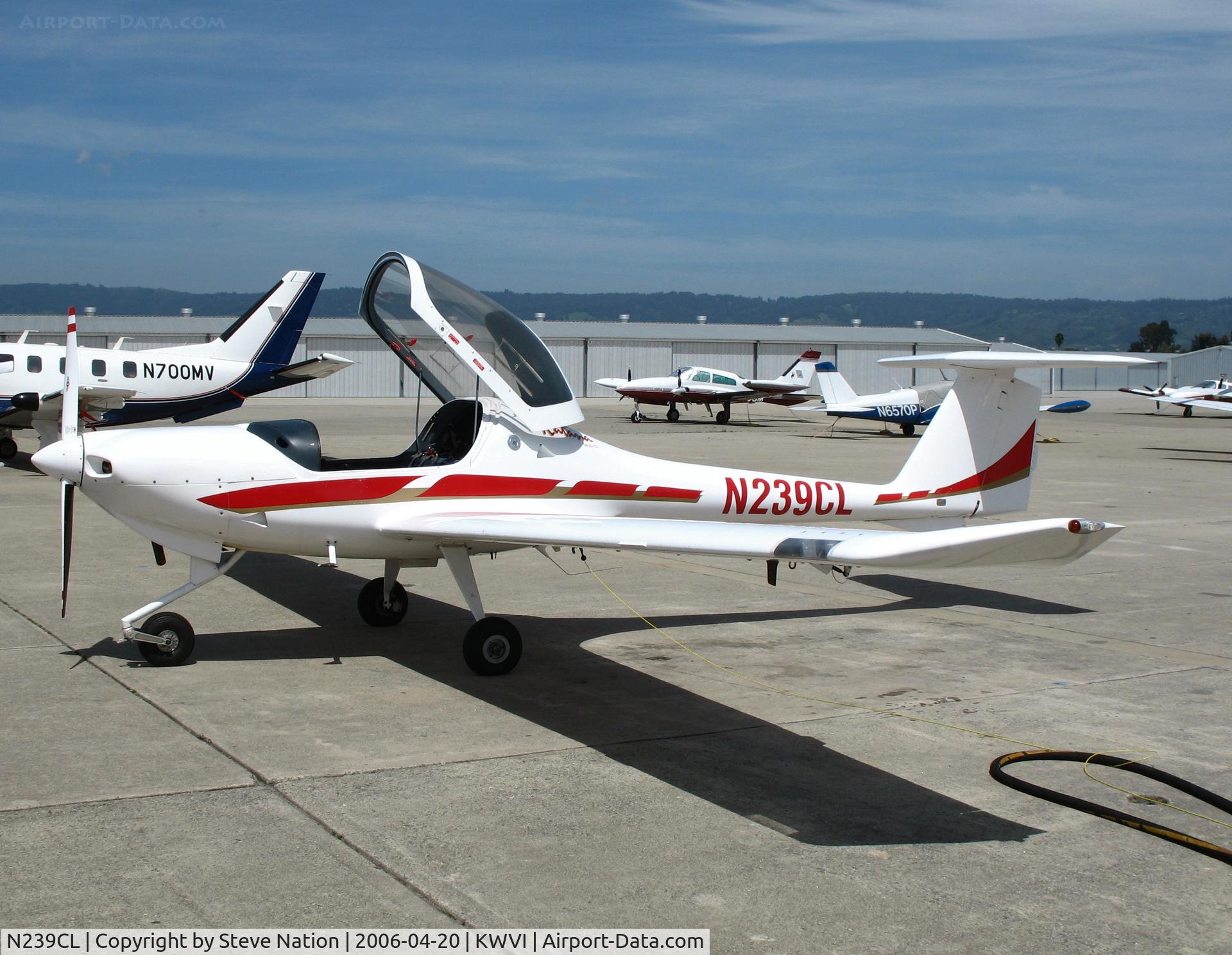 N239CL, 1998 Diamond DA-20C-1 Eclipse C/N C0039, 1998 Diamond DA 20-C1 @ Watsonville, CA (canceled May 8, 2008; exported to Denmark)
