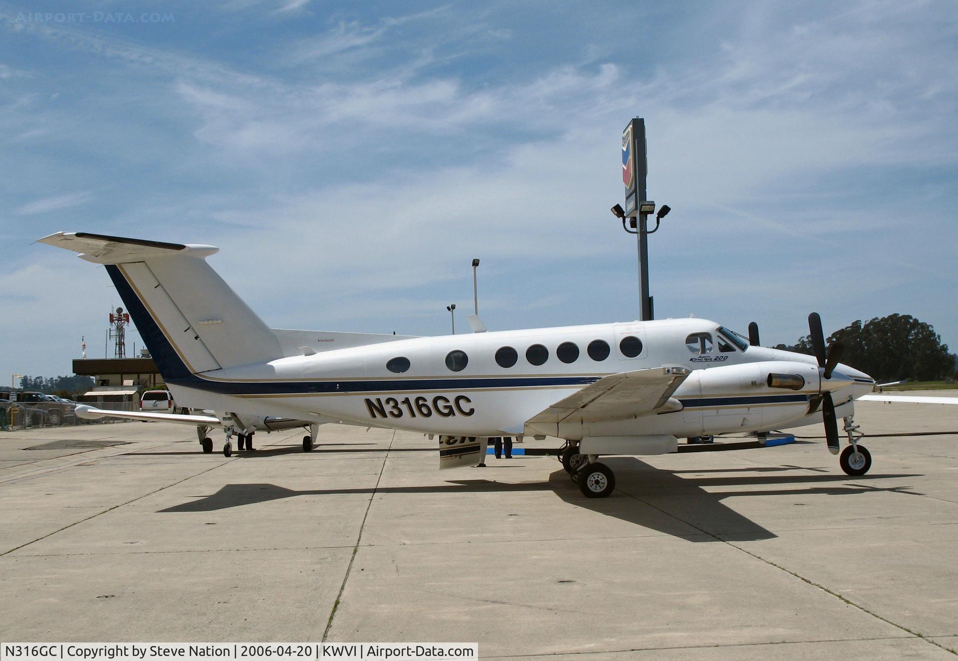 N316GC, 1978 Beech 200 Super King Air C/N BB-430, Gospel Carrier International (North Potomac , MD) 1978 Beech 200 King Air @ Watsonville, CA
