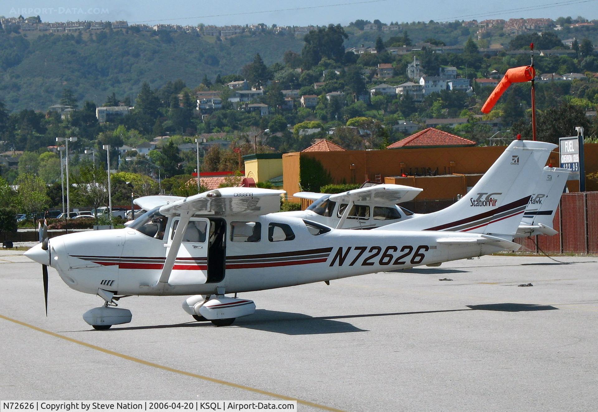 N72626, 2001 Cessna T206H Turbo Stationair C/N T20608275, Visiting Cessna T206H @ San Carlos, CA