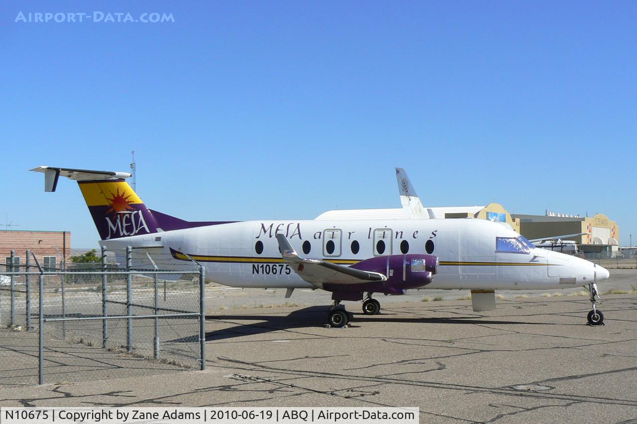 N10675, 1996 Raytheon Aircraft Company 1900D C/N UE-229, Albuquerque International Sunport