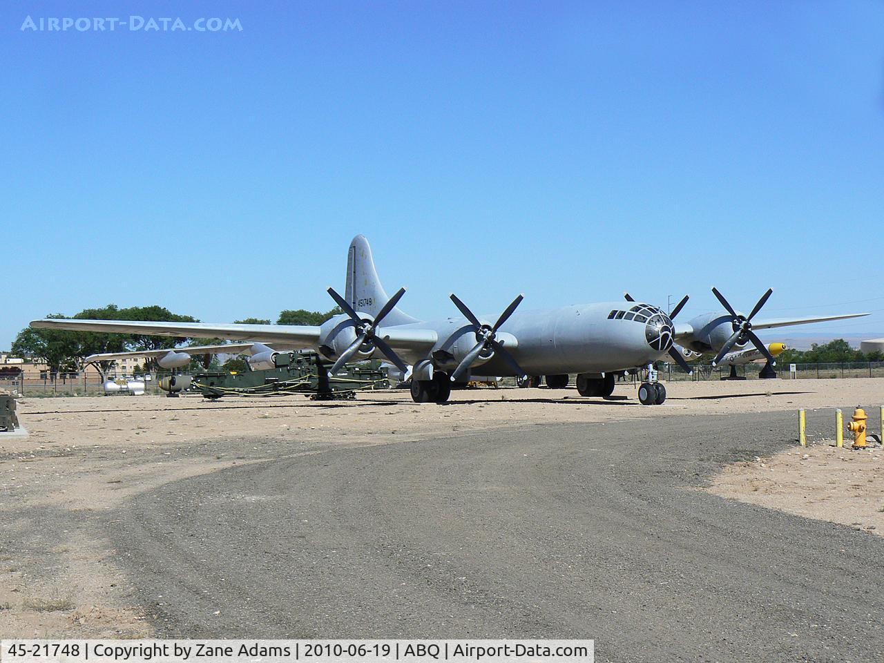 45-21748, 1945 Boeing B-29 Superfortess C/N 13643, The 
