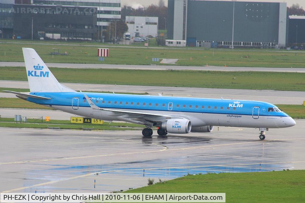 PH-EZK, 2009 Embraer 190LR (ERJ-190-100LR) C/N 19000326, KLM Cityhopper