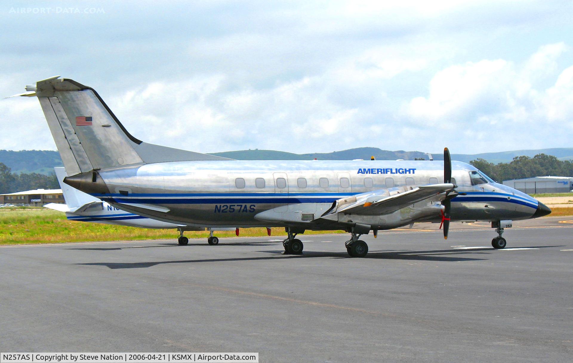 N257AS, 1989 Embraer EMB-120ER Brasilia C/N 120.126, Ameriflight 1989 EBM-120ER freighter @ Alan Hancock Field/Santa Maria Public Airport, CA