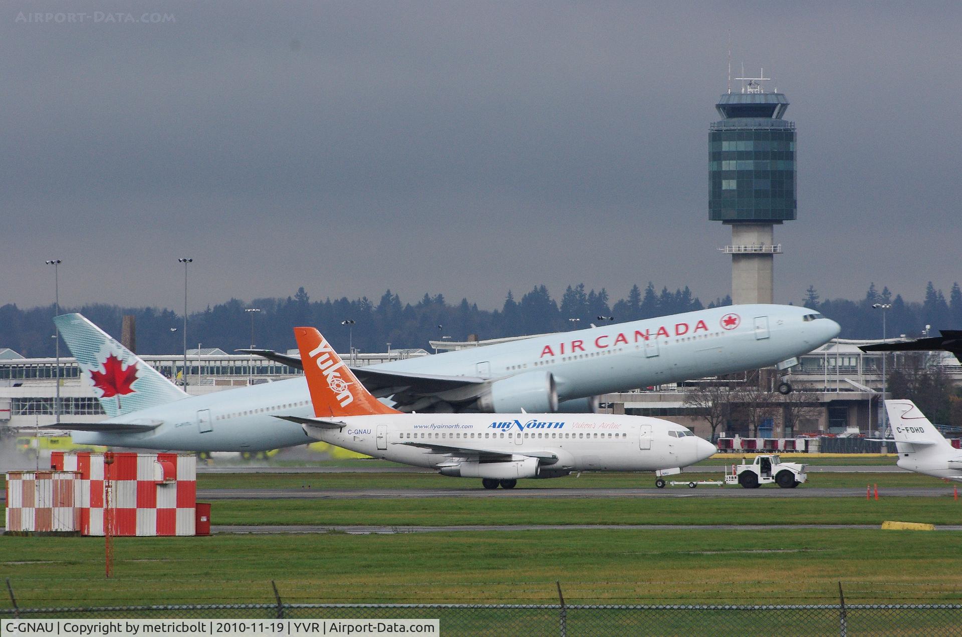 C-GNAU, 1979 Boeing 737-201 C/N 21817, Being towed to the parking area