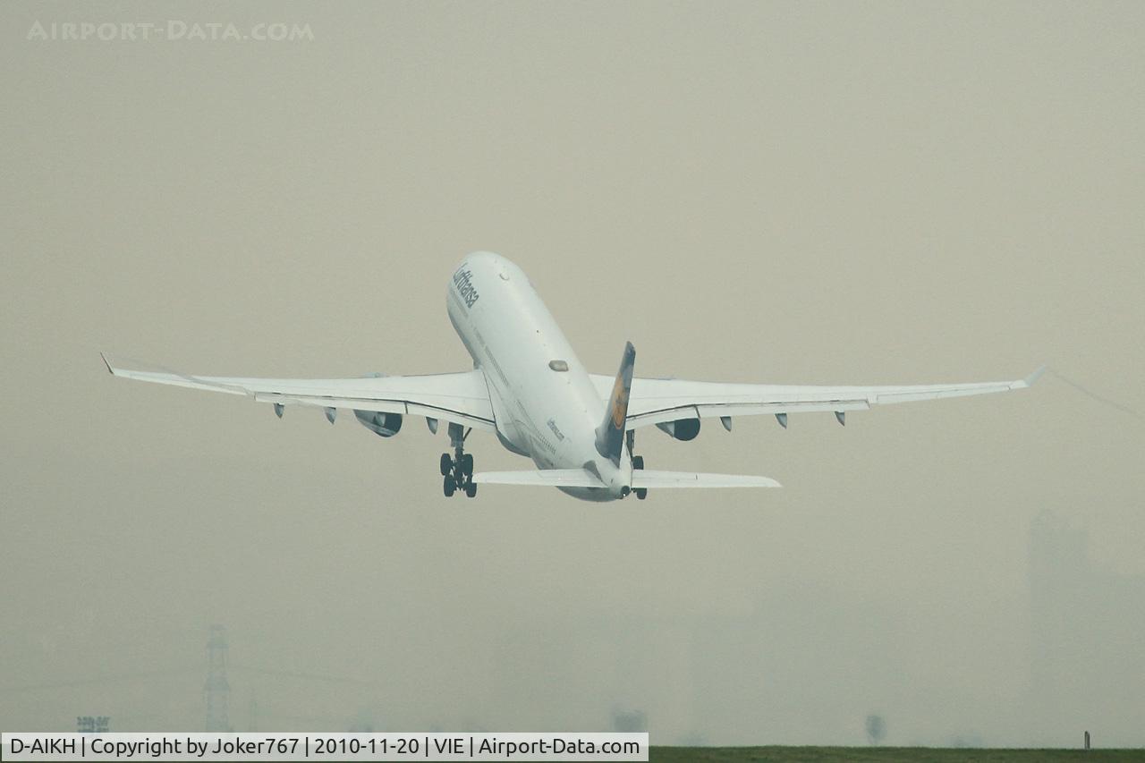 D-AIKH, 2005 Airbus A330-343X C/N 648, Lufthansa
