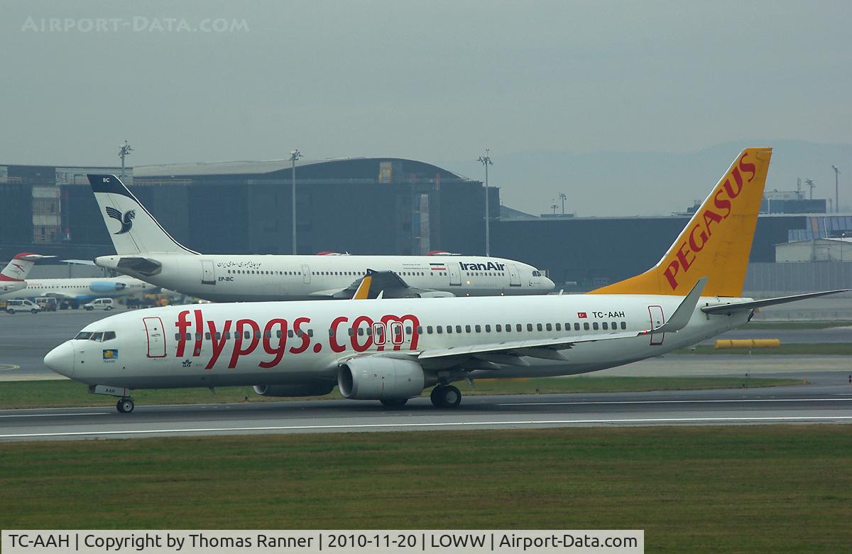 TC-AAH, 2008 Boeing 737-82R C/N 35701/2496, Pegasus Boeing 737