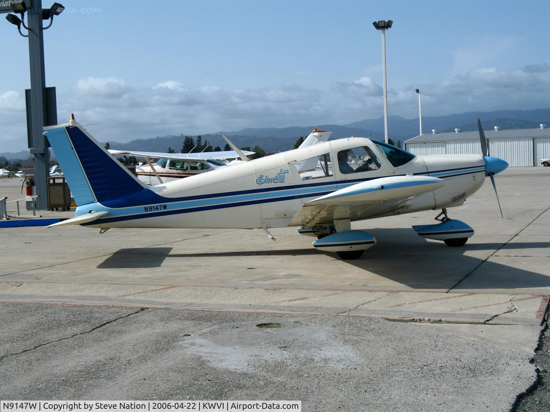 N9147W, 1966 Piper PA-28-235 C/N 28-10770, Nice colors scheme on locally-based 1966 Piper PA-28-235 with 