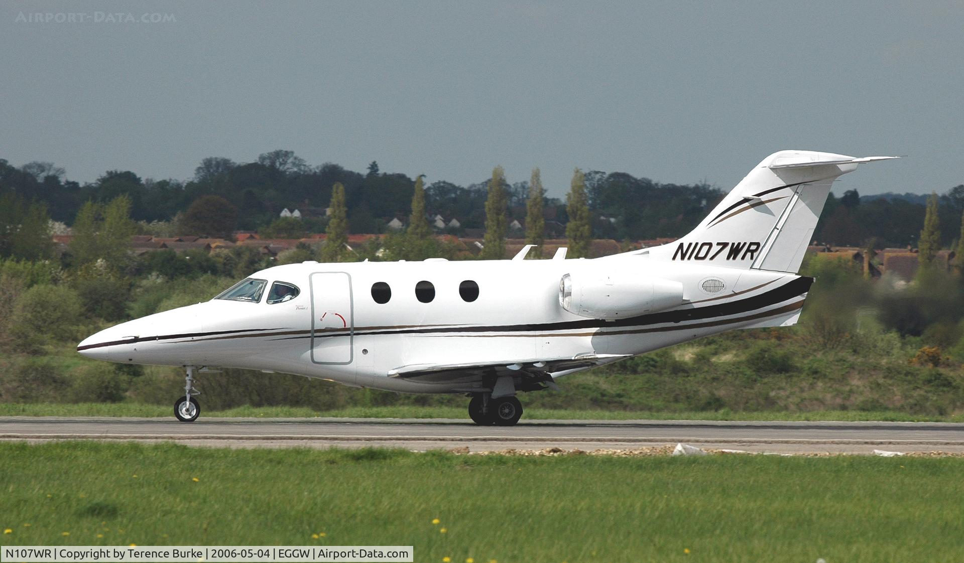 N107WR, Raytheon 390 Premier 1 C/N RB-73, Luton, May 2006