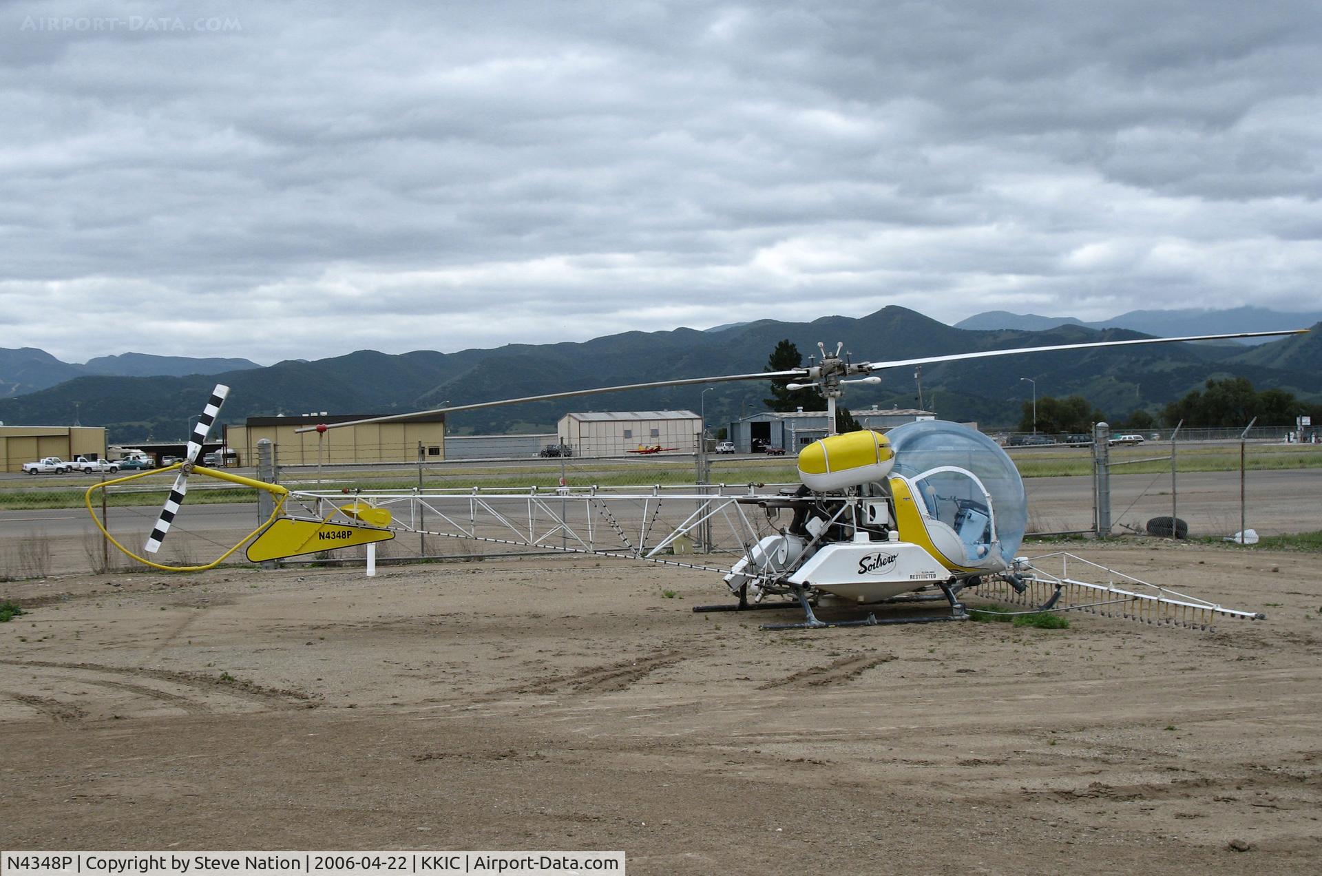 N4348P, Bell 47G-5A C/N 25059, Soilserv 1971 Bell 47G-5A sprayer with old style titles @ Mesa Del Rey Airport, King City, CA